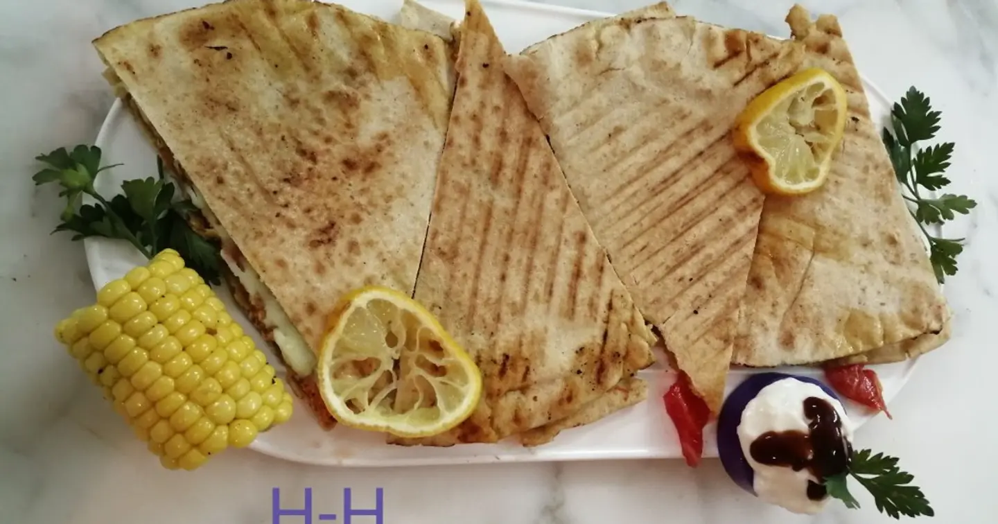 مارينا باب السرايا لحم