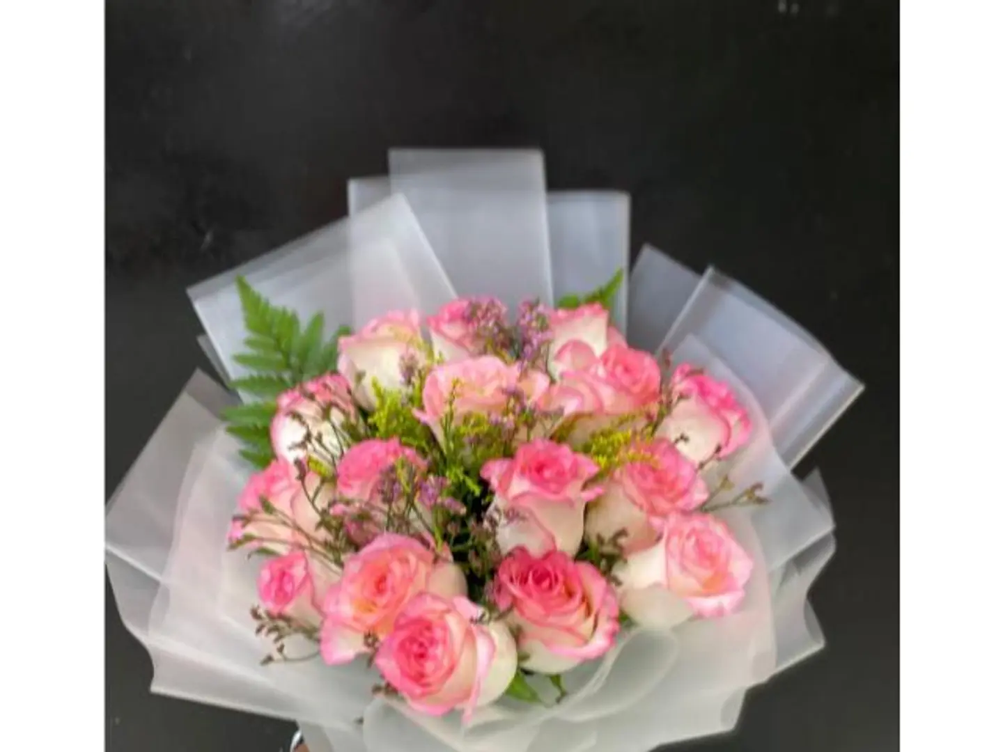 باقه ورديه وسط