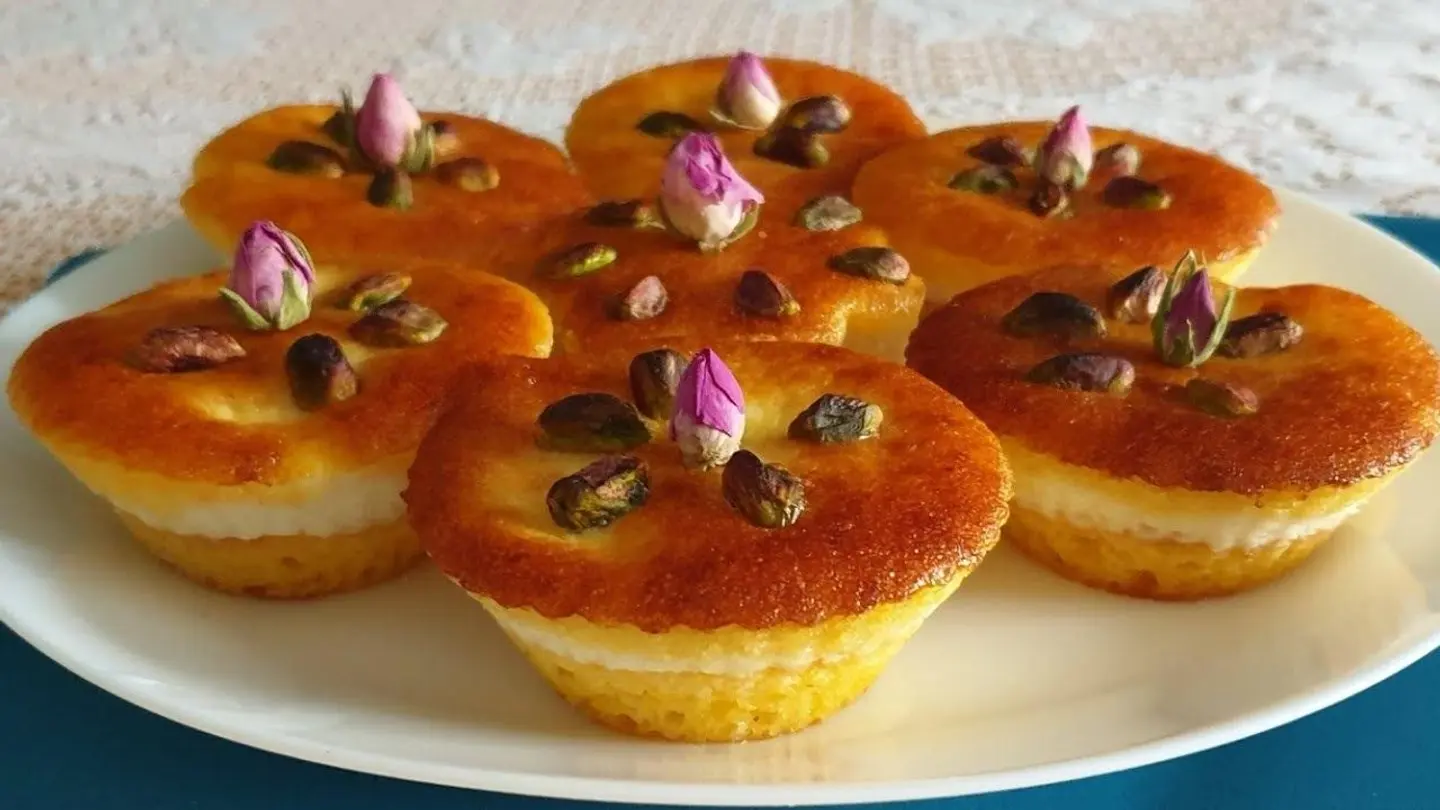 Mini Basbousa With Cream