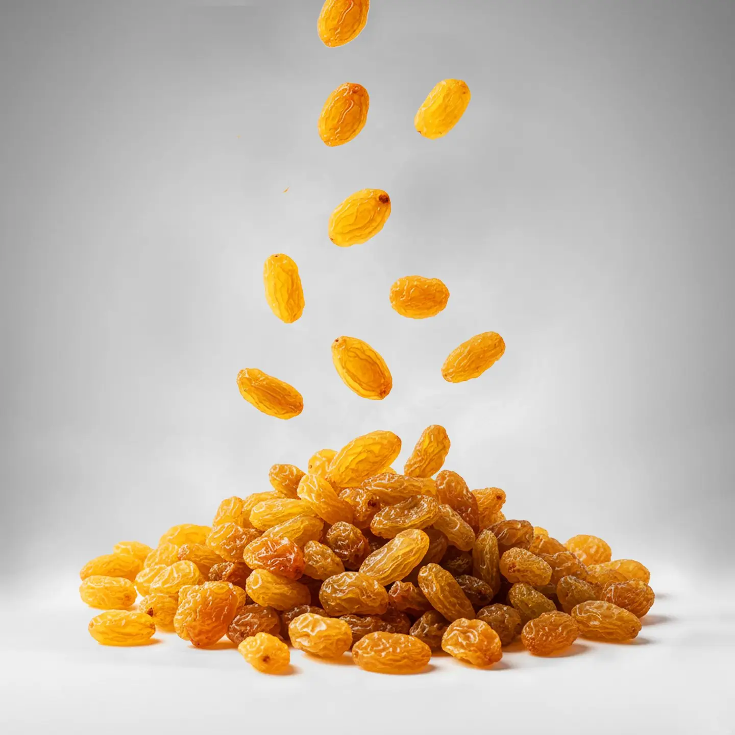 زبيب ذهبي ٣٠٠غ