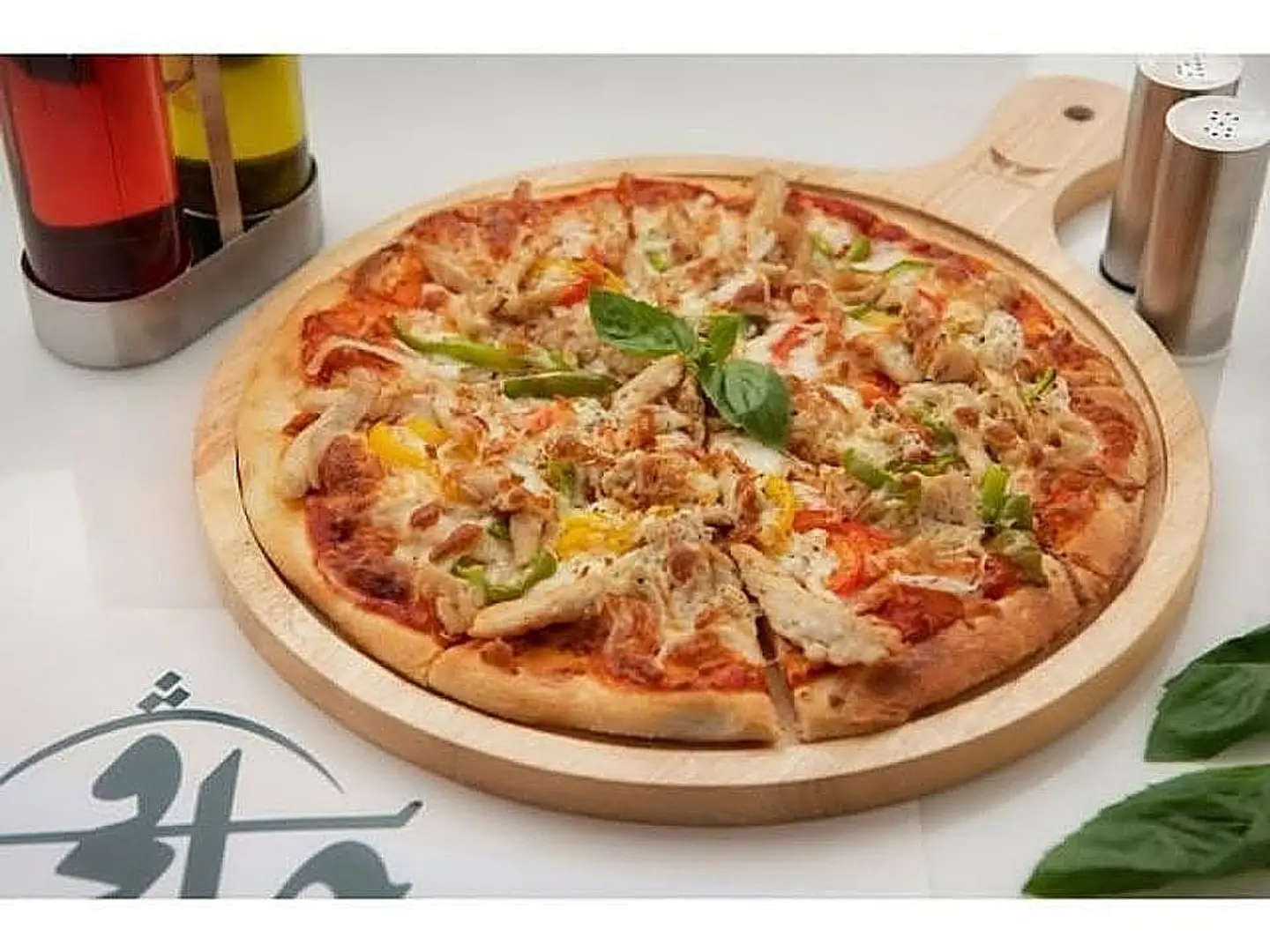 بيتزا بالدجاج