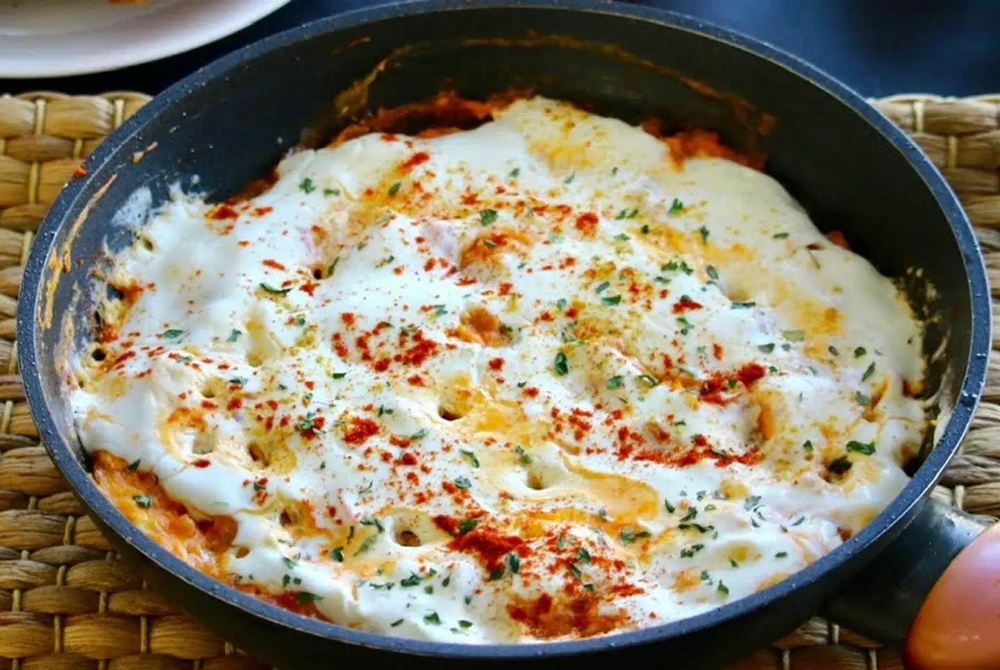 Egg Licka With Cheese