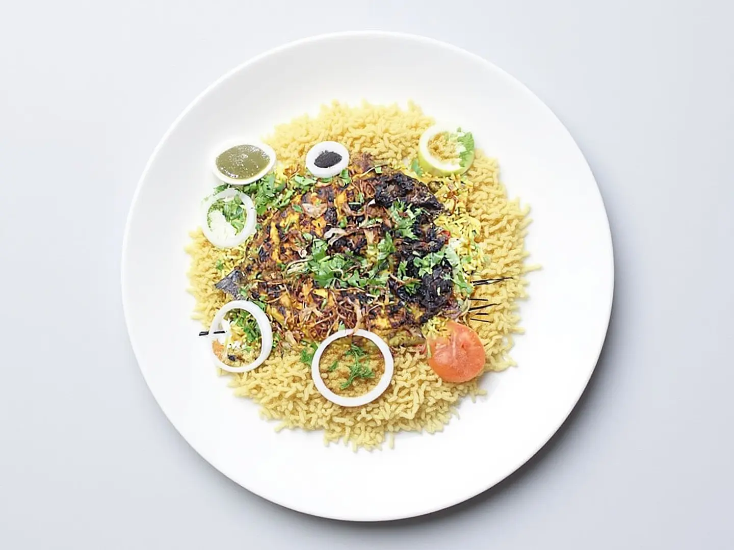 سمك مشوي مع أرز