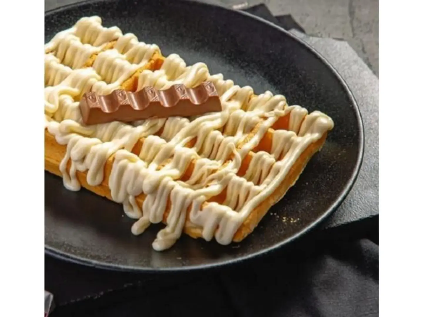Kinder Waffle