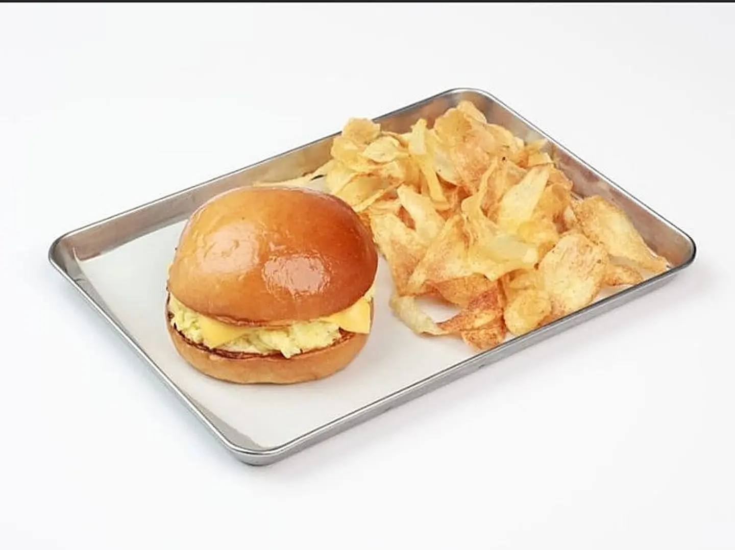 ساندوتش بيض مخفوف