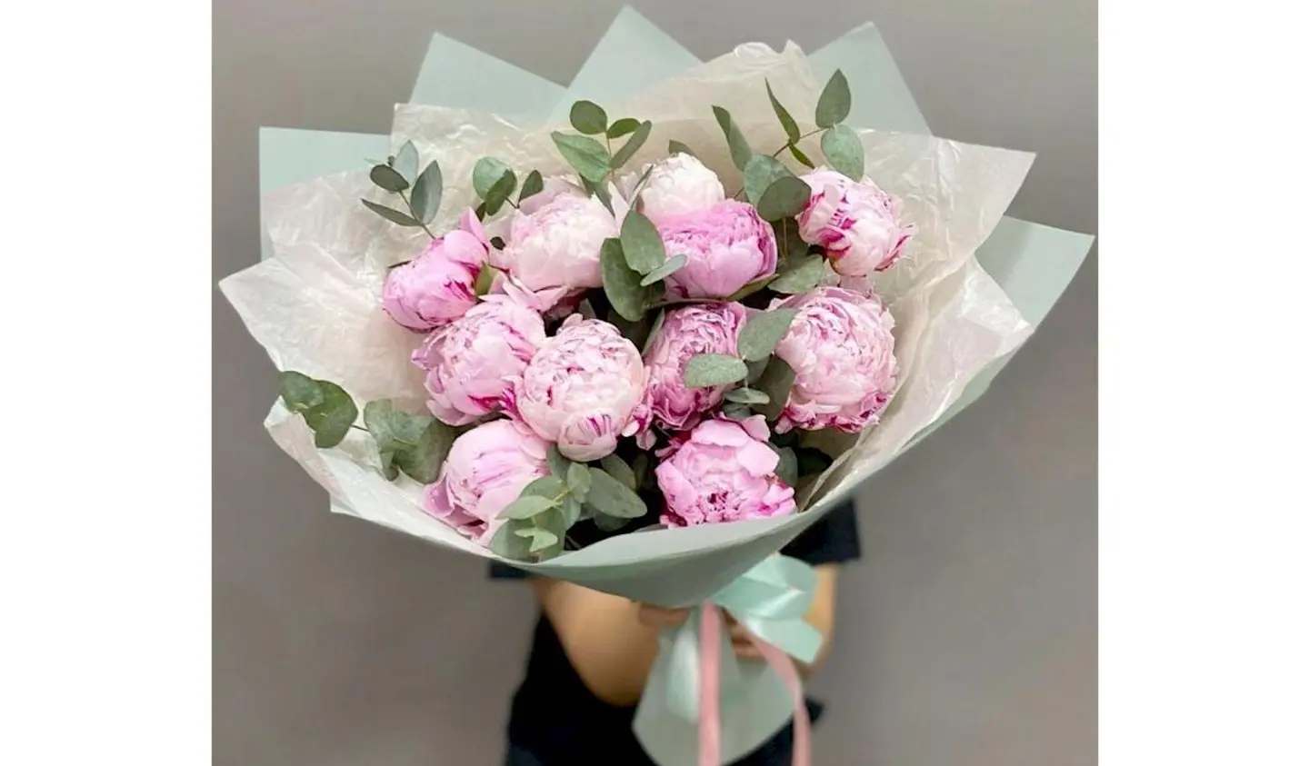 باقة البيوني المميزة