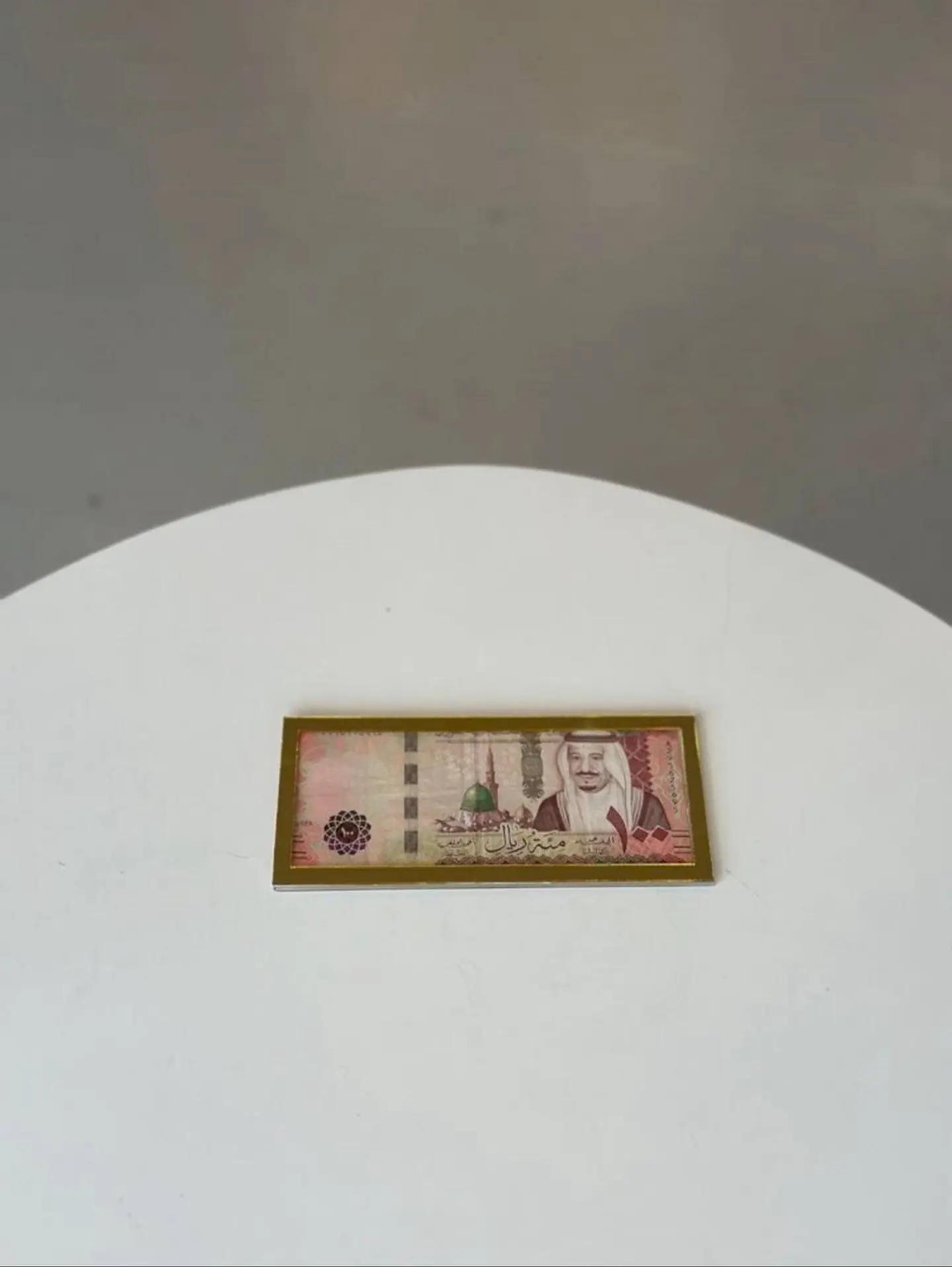 Plain Acrylic Money