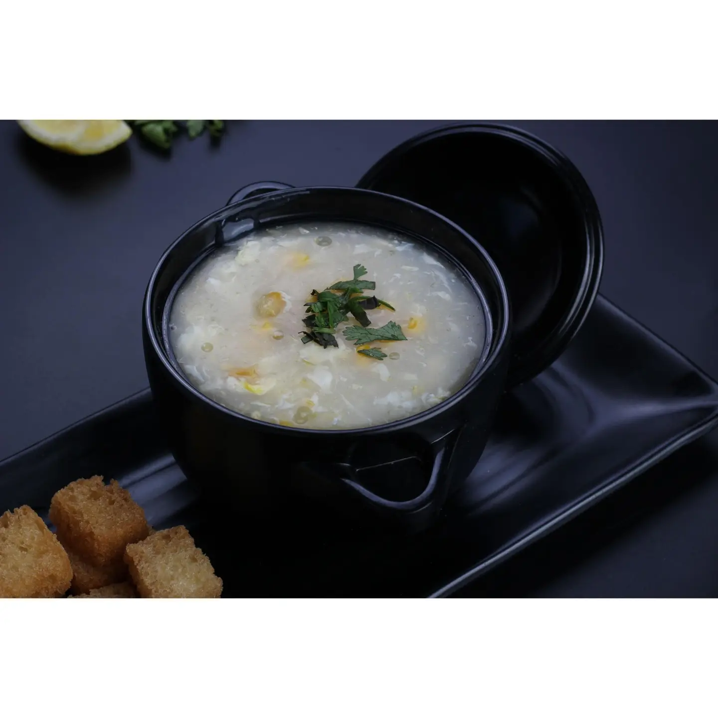 شوربة دجاج الذرة الحلوة