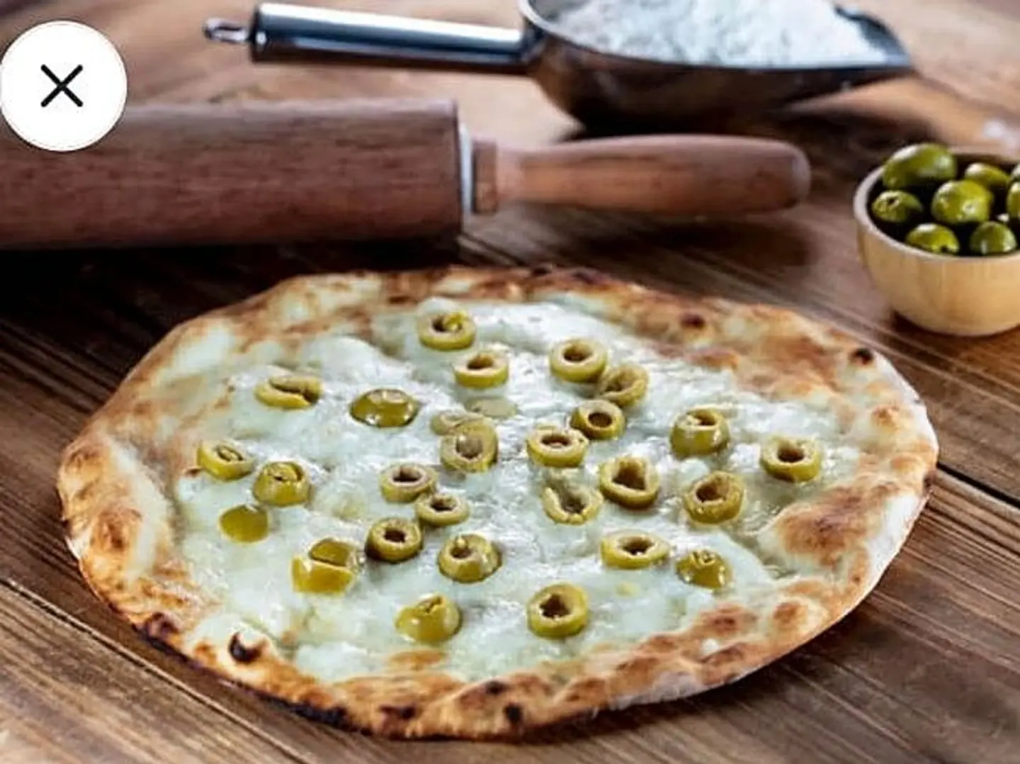 معجنات الجبن بالزيتون