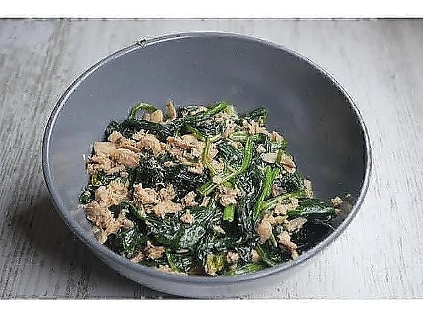 Spinach With Meat