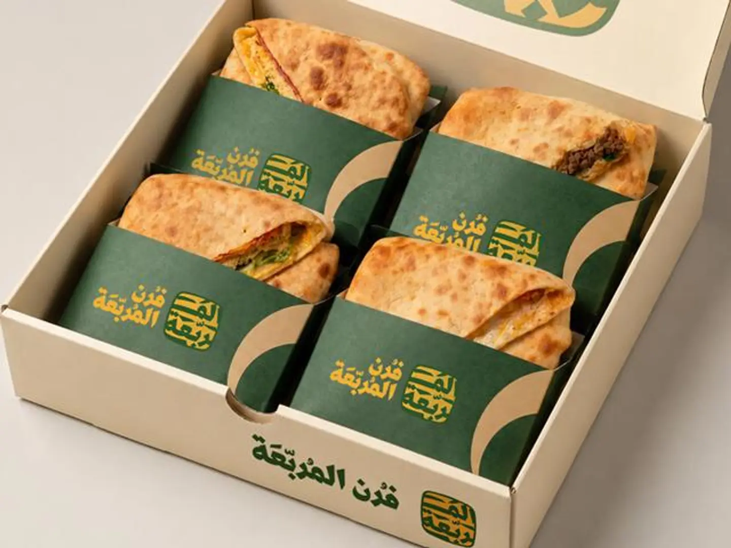 المربعة بوكس ساندوتش 4 قطع