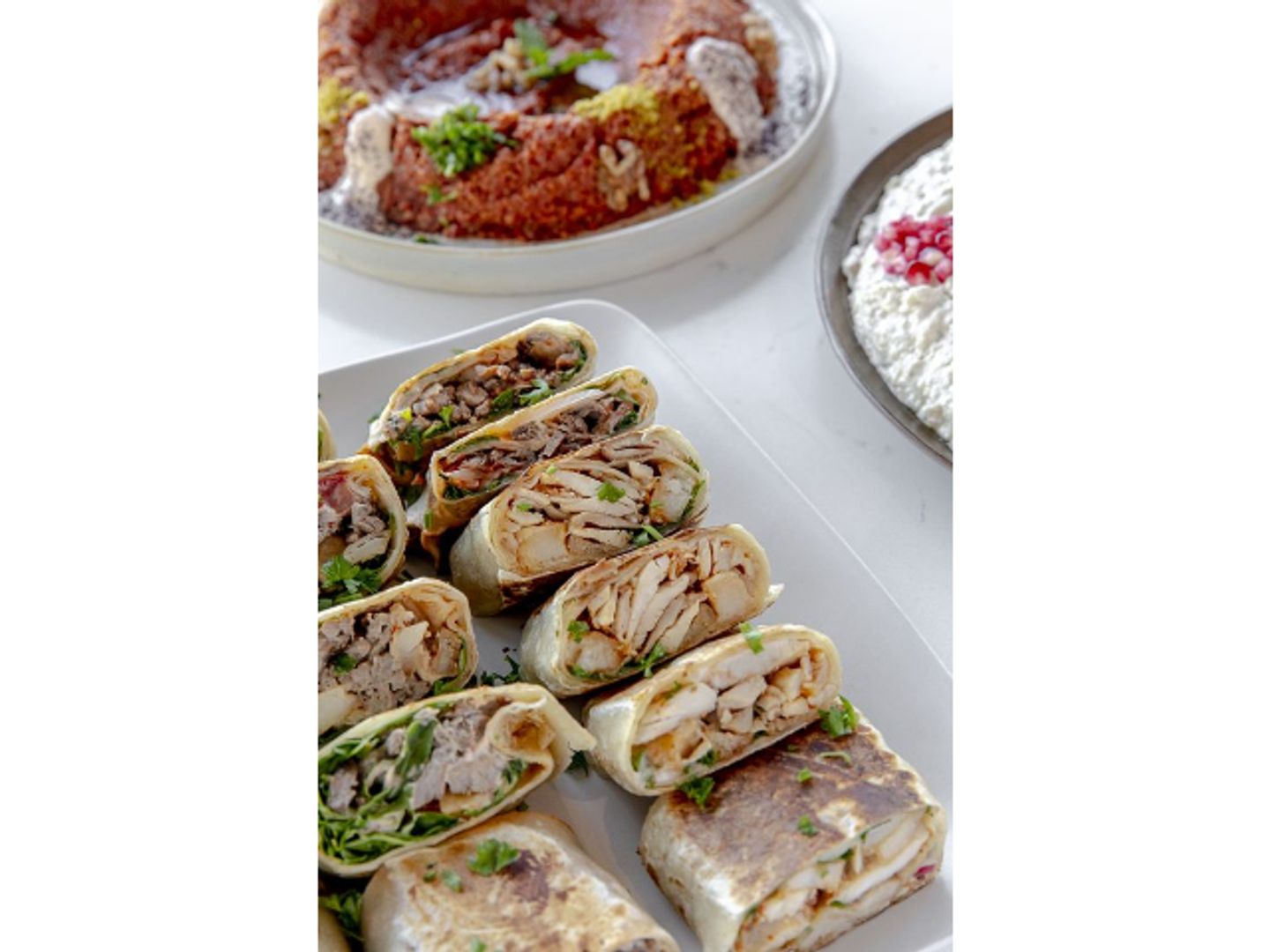 صحن عربي صغير بالجبن
