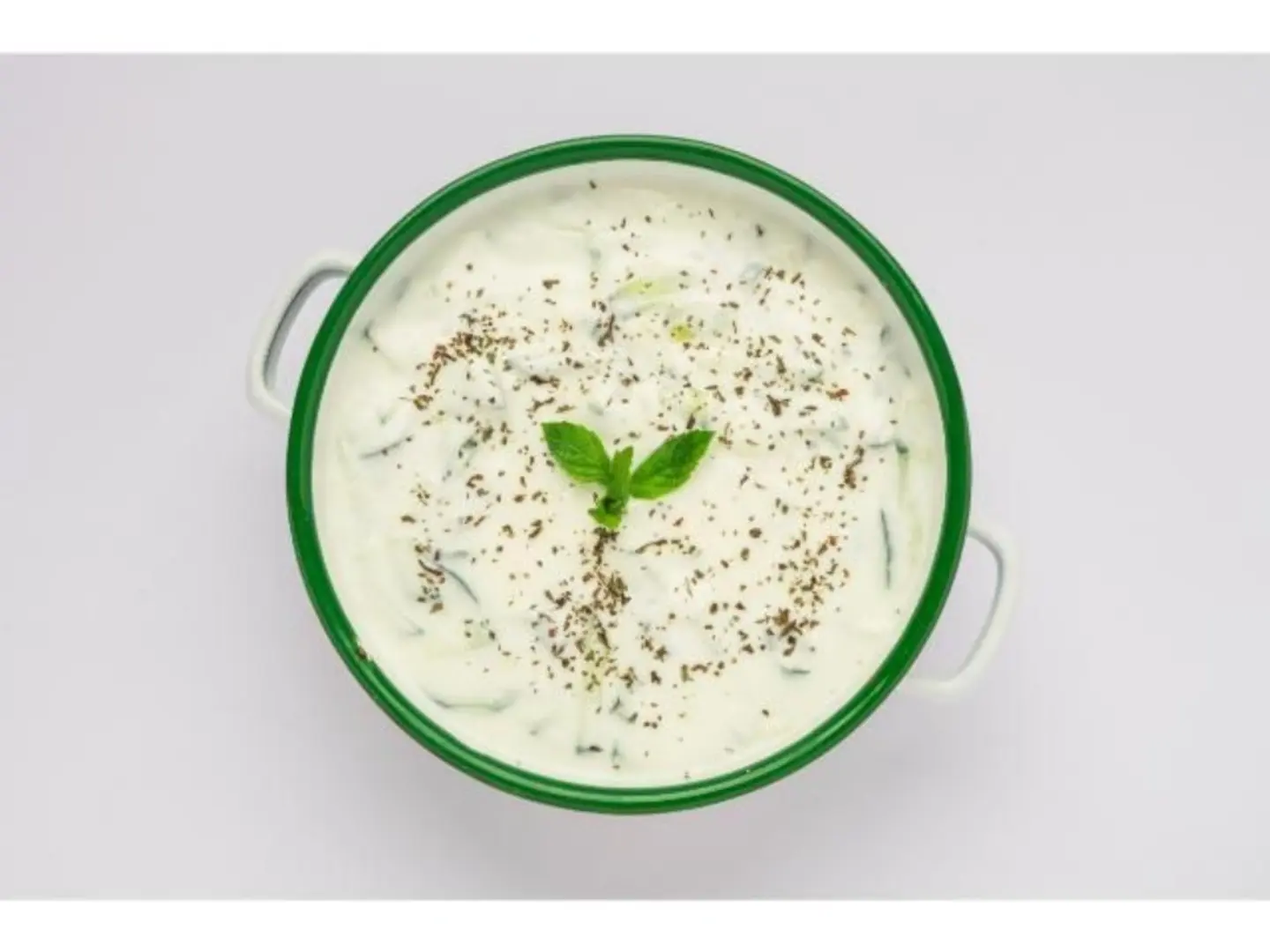 سلطة الزبادي