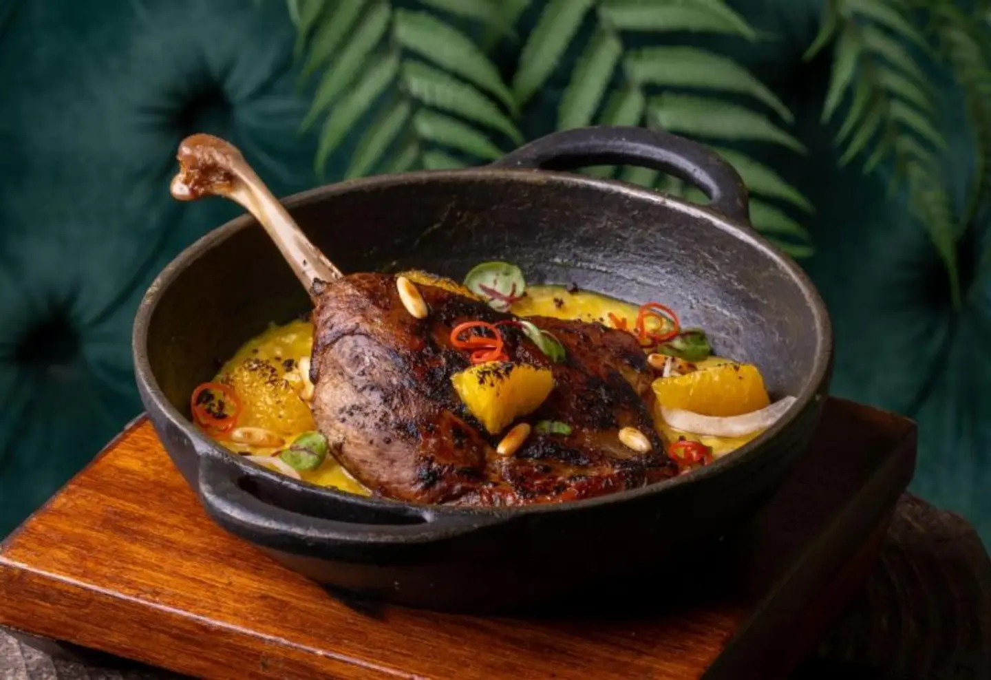 Crispy Duck Leg Hot Pot