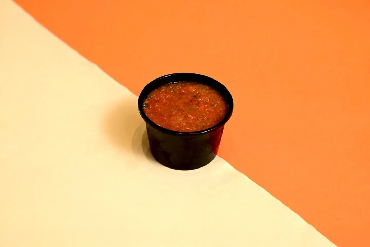 سلطة حمراء حارة