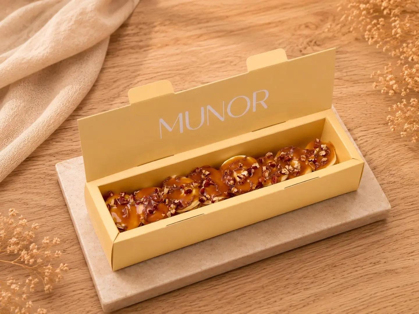 Mini Cinnamon Rolls Small 8 Pieces