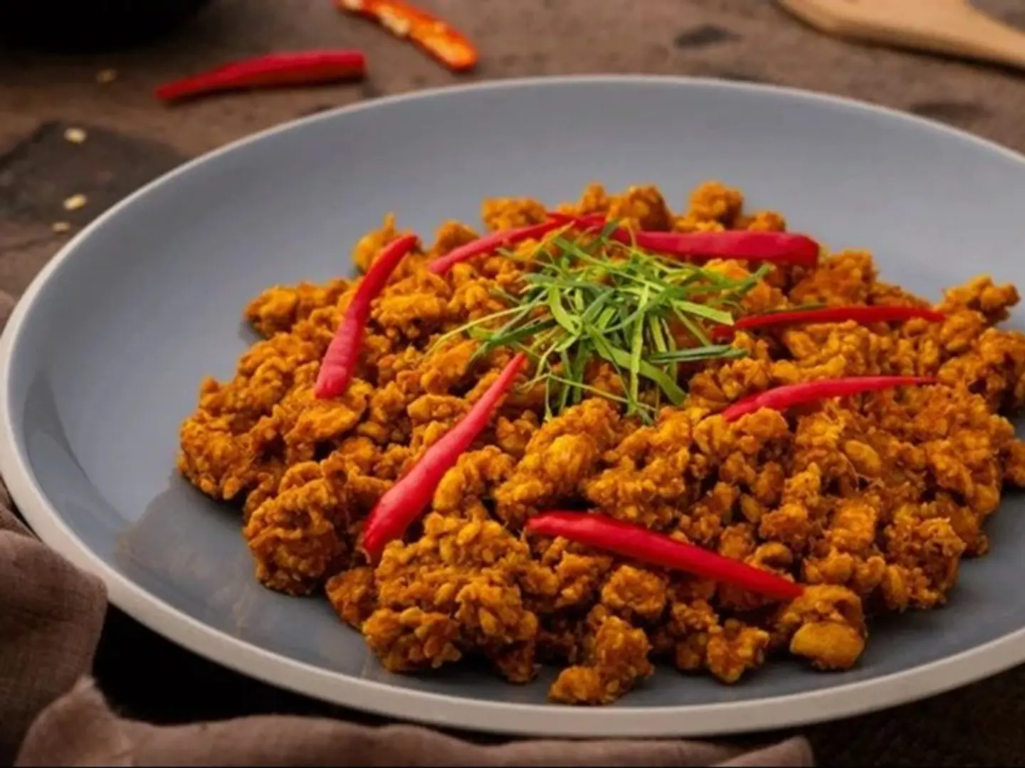 صحن دجاج حار