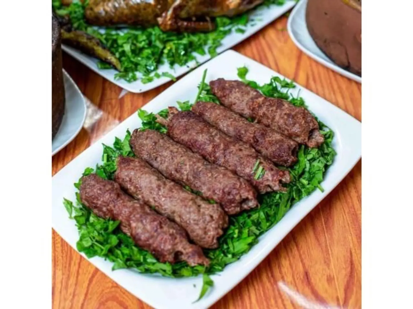 ربع كفتة و طرب