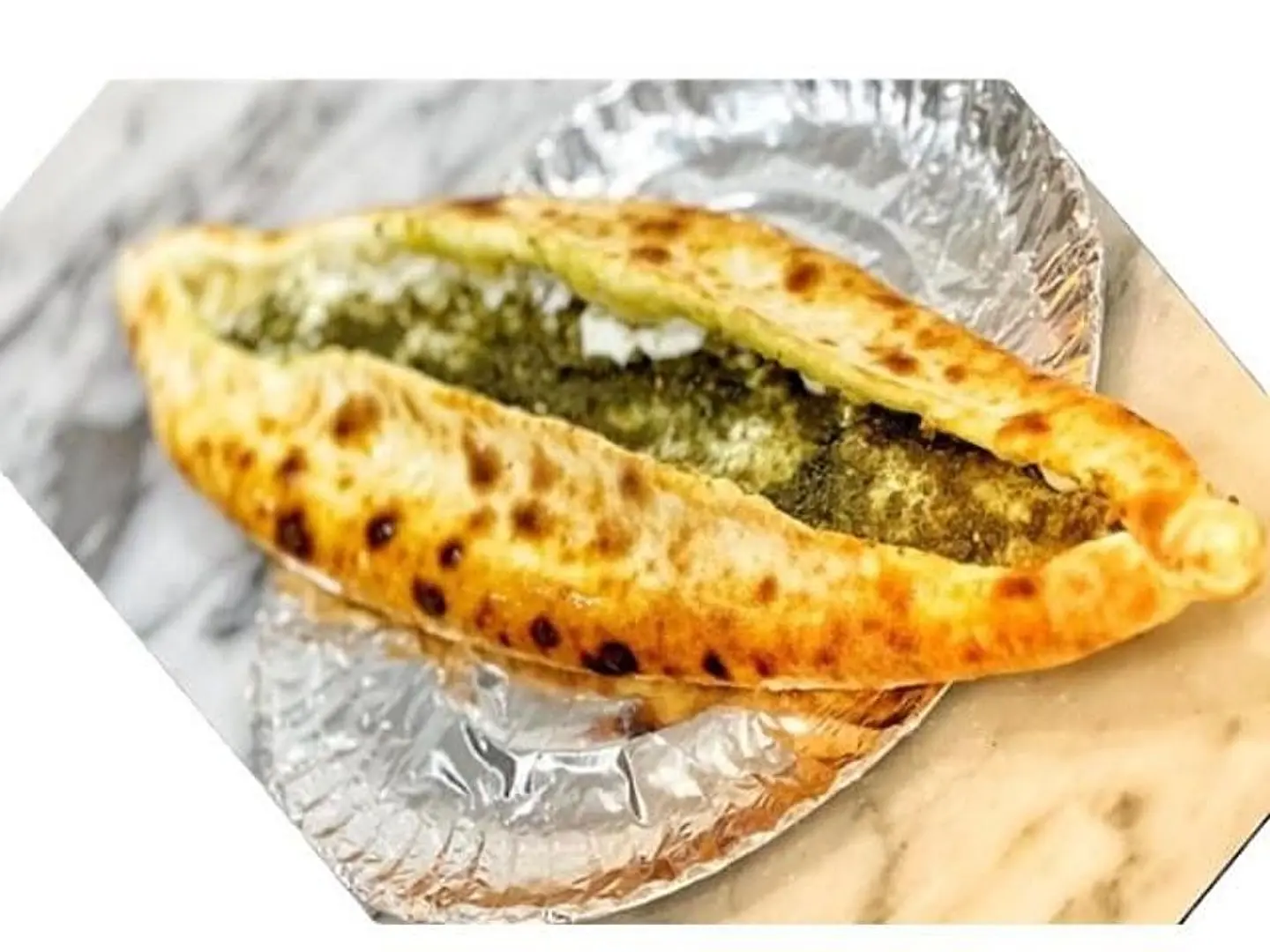 فطائر لبنة وزعتر
