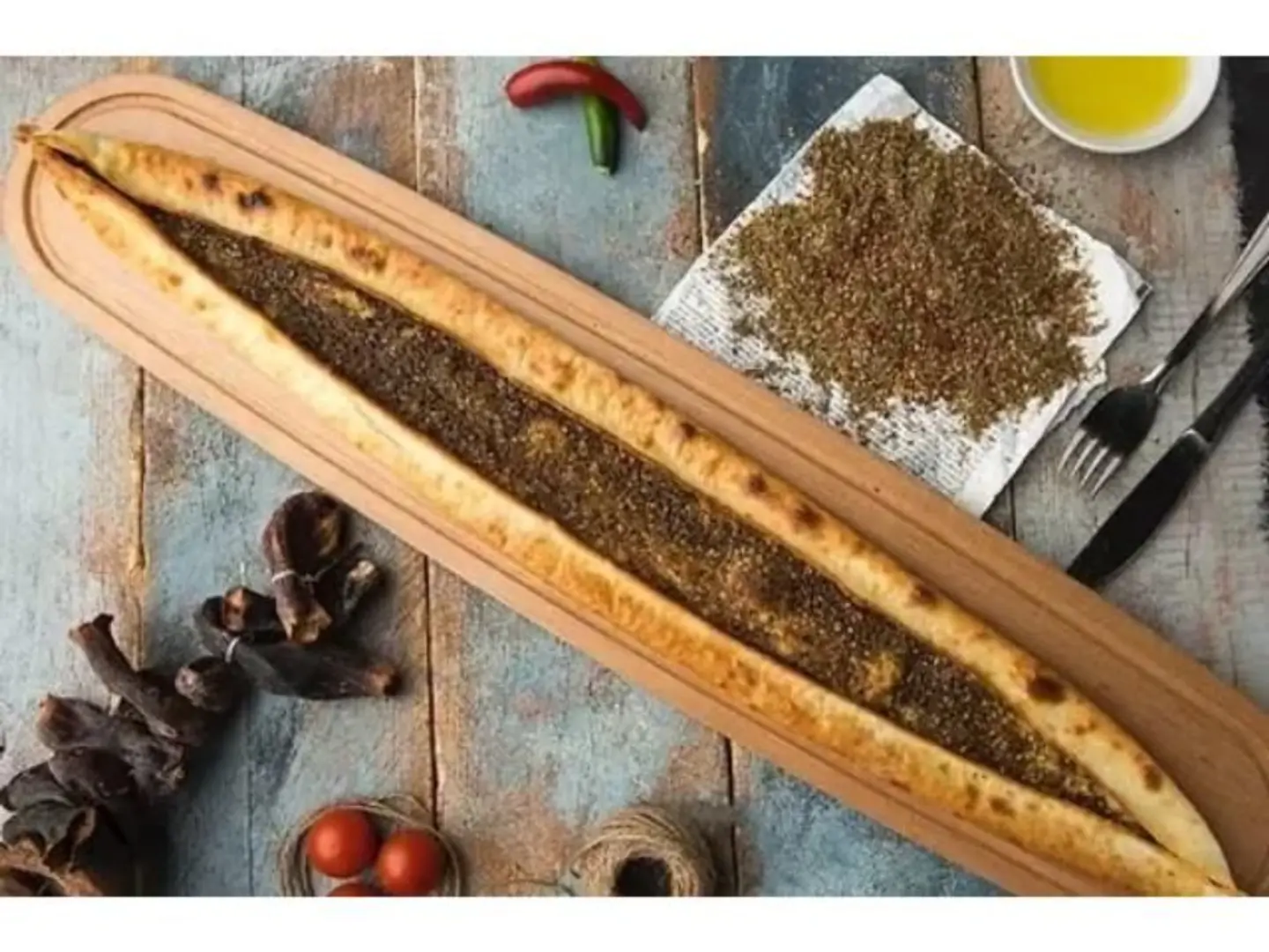 Thyme Pide