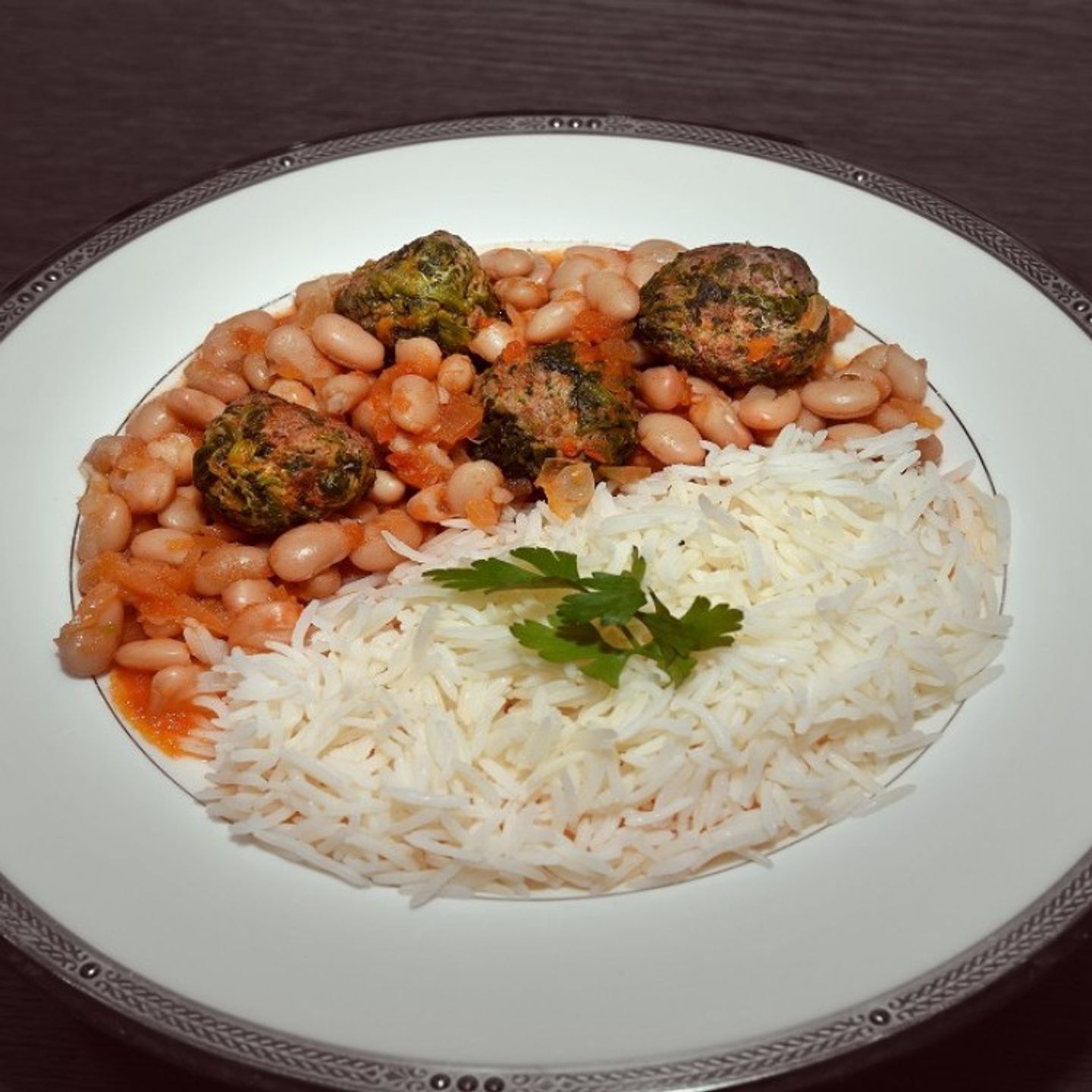 طاجن لحم فاصوليا مع أرز