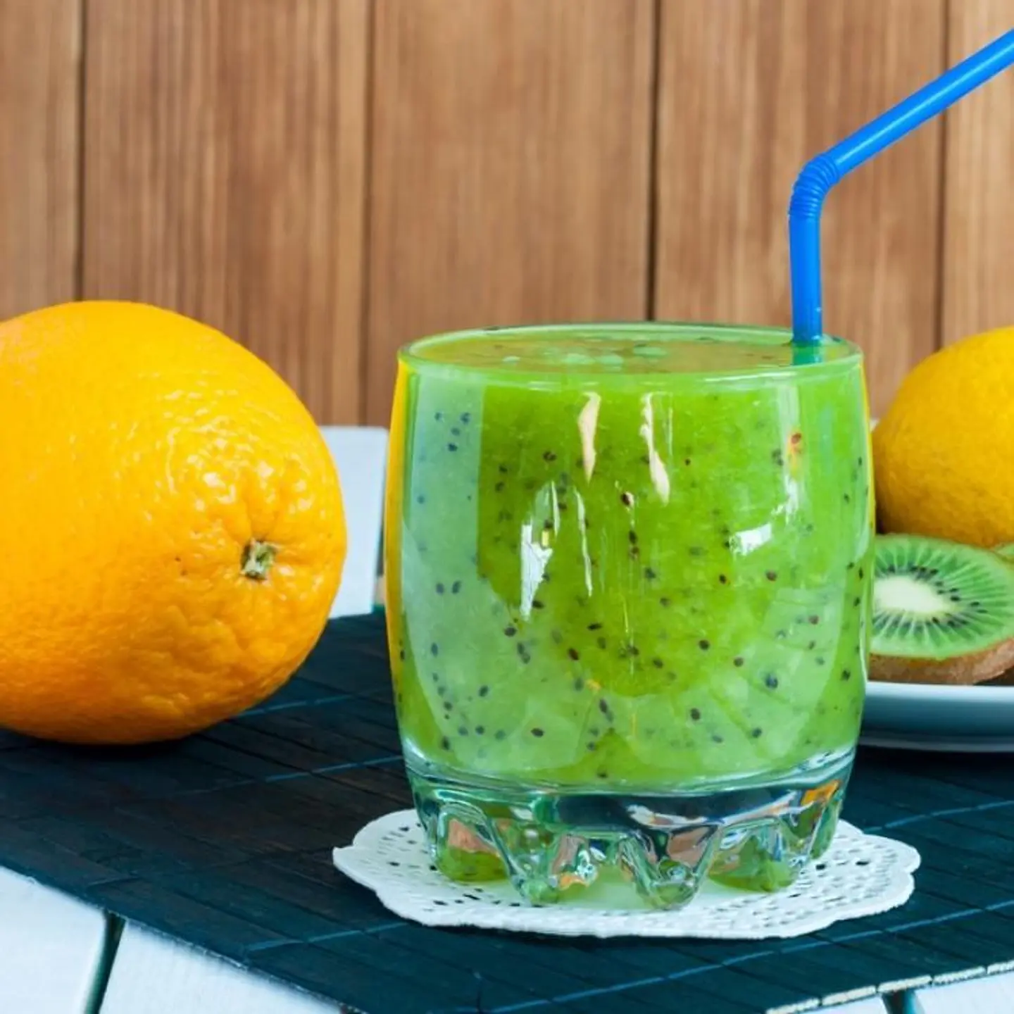 كيوي وبرتقال