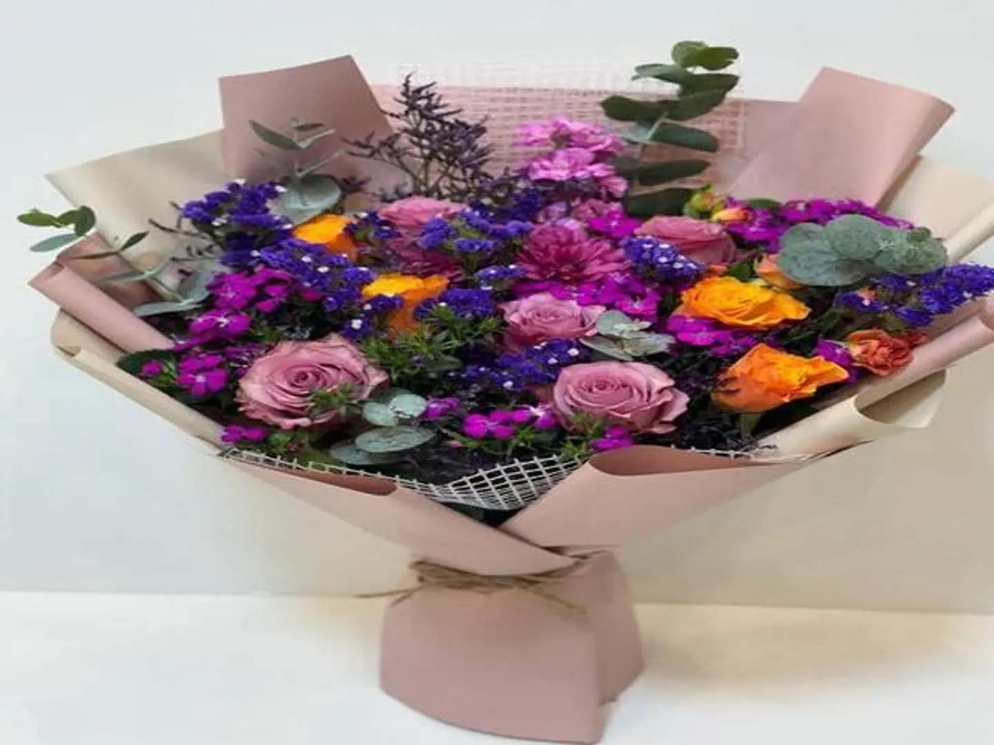 Status Rose Bouquet
