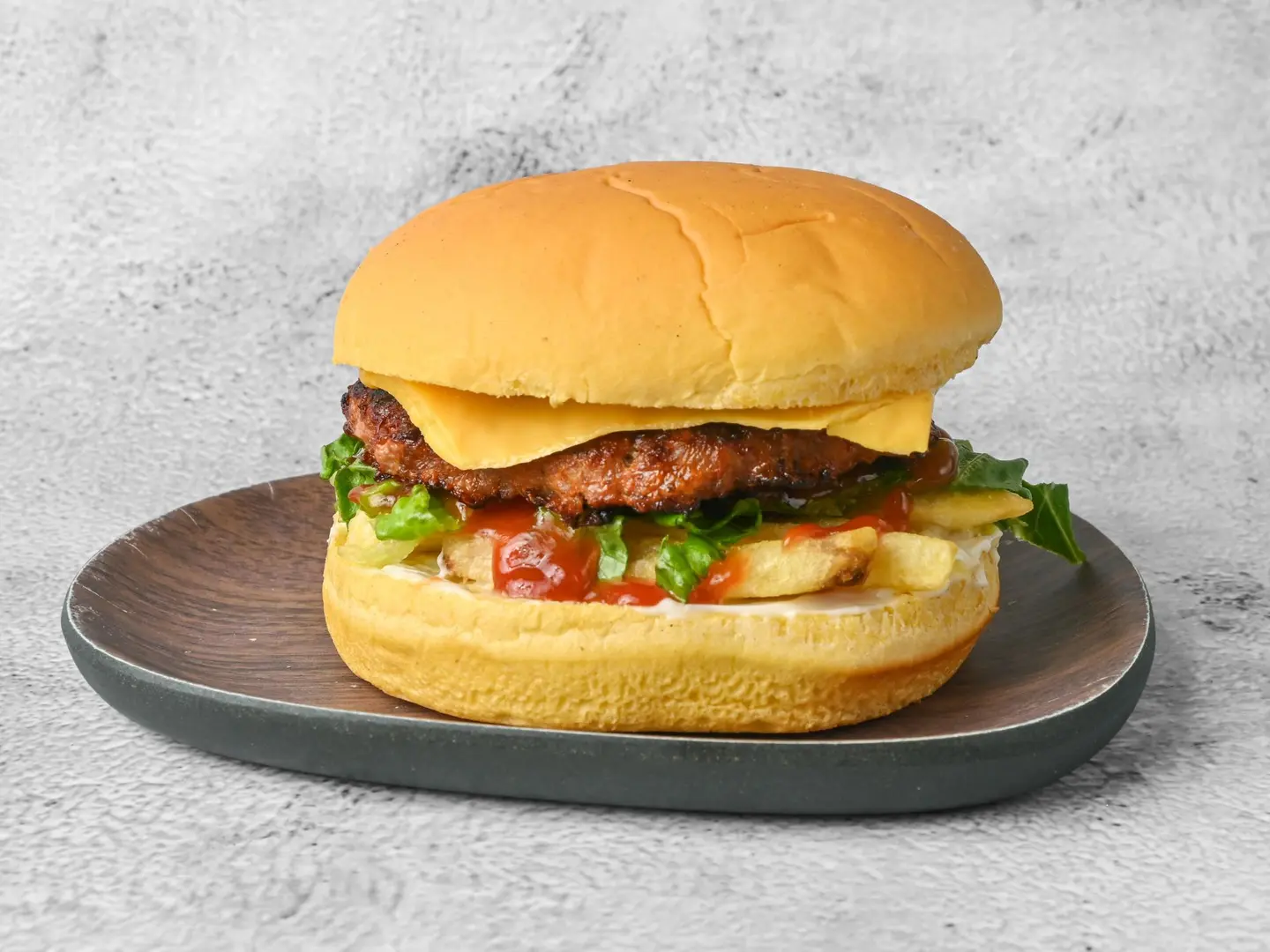 برجر لحم مشوي