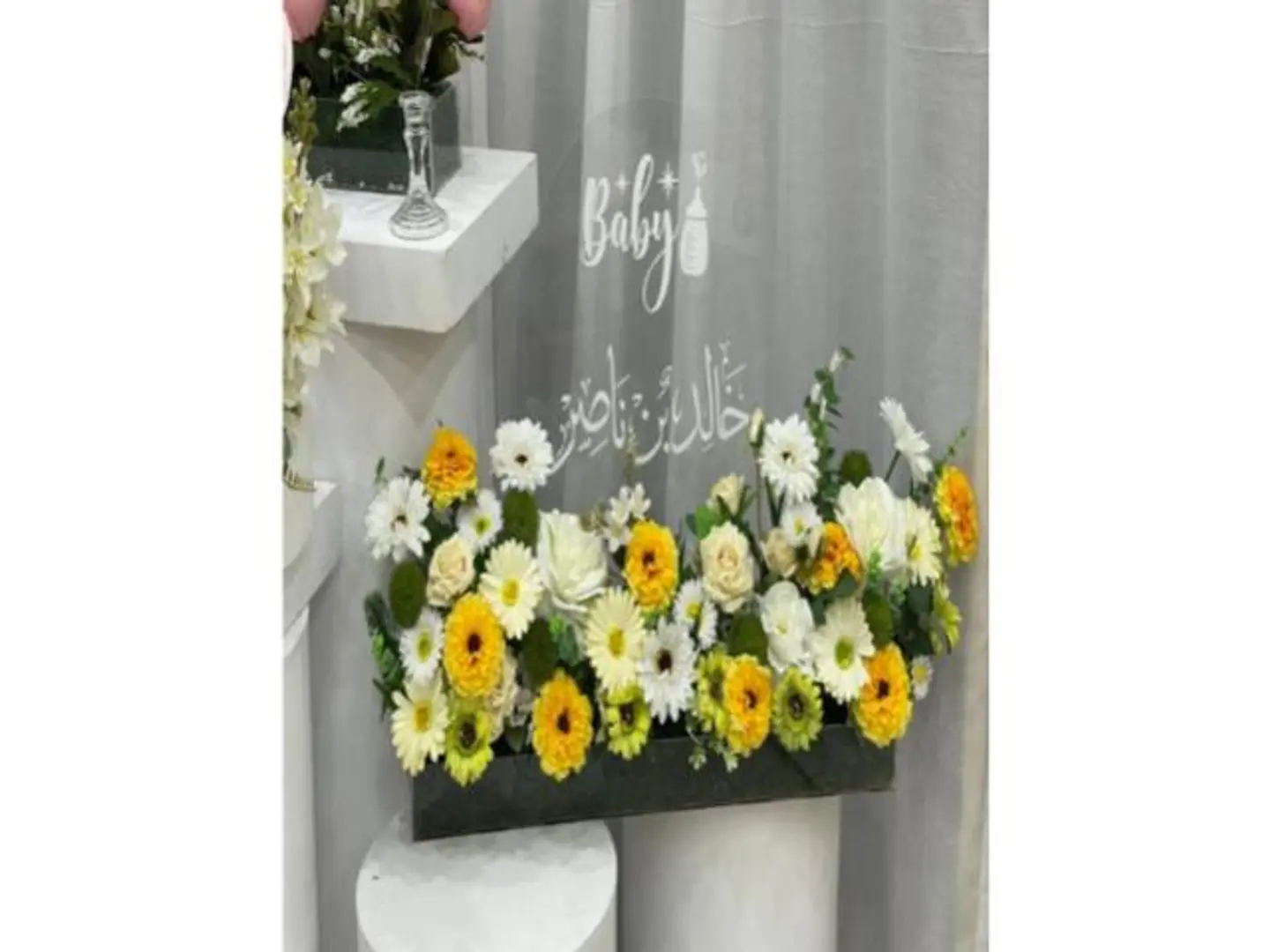 استاند اكريلك الاسماء