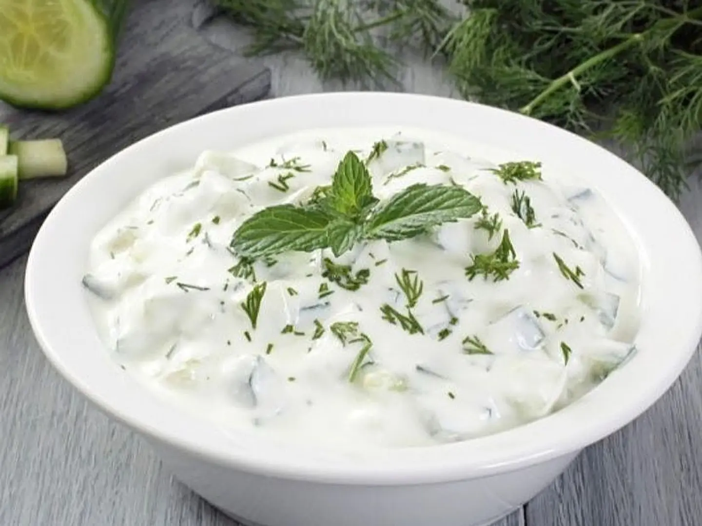 Salad Yogurt And Cucumber