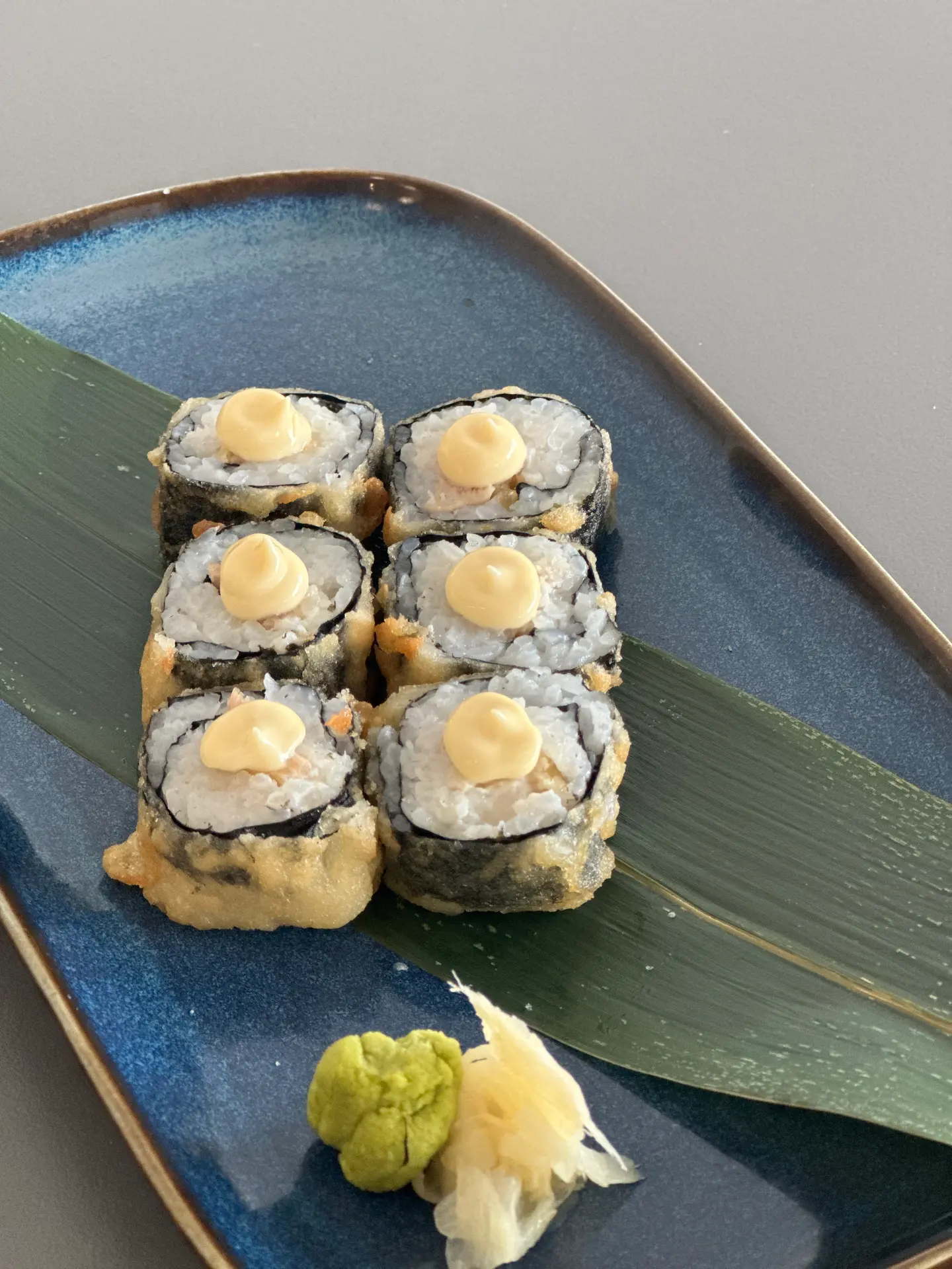 Cream Cheese Roll 6pcs