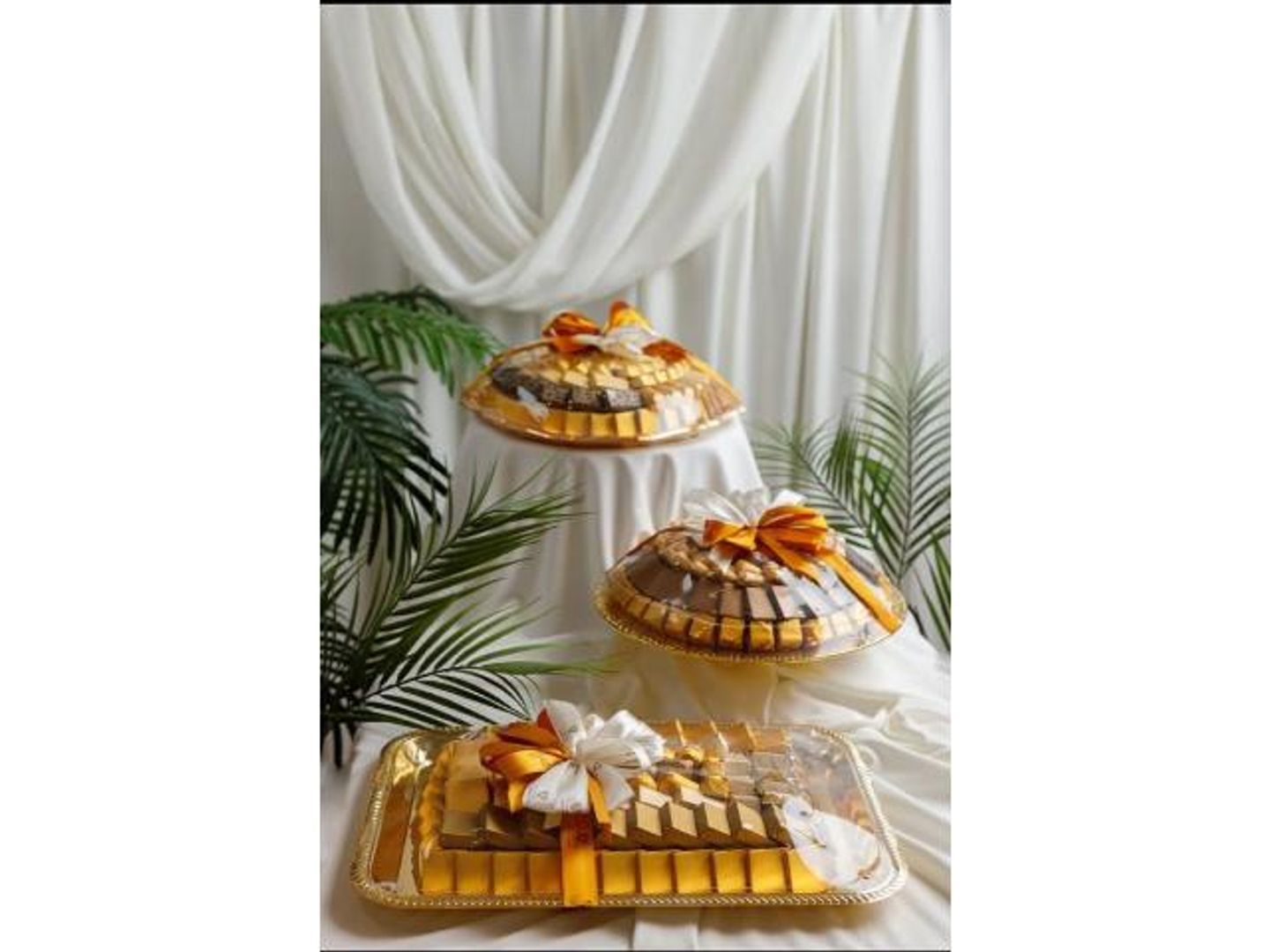 Gardenia Trays 1600