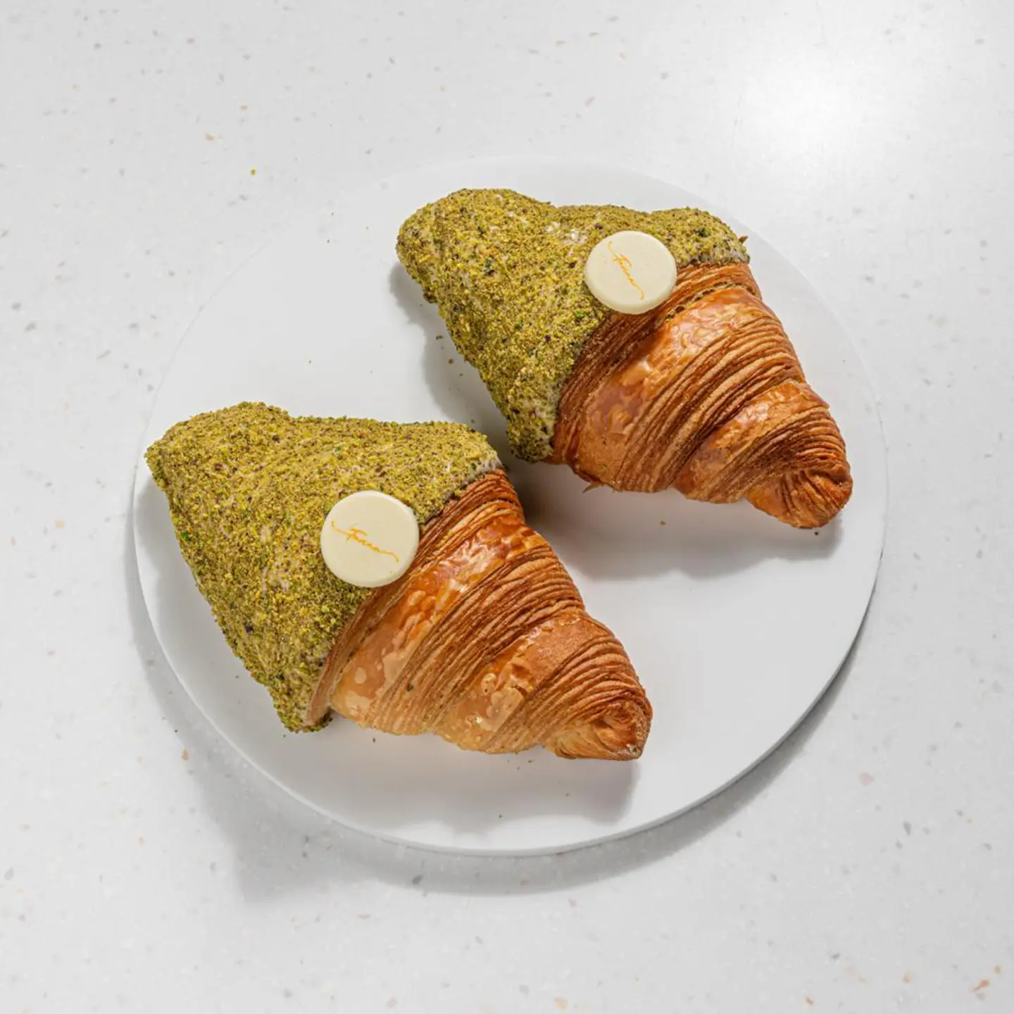 كروسون صغير بستاشيو