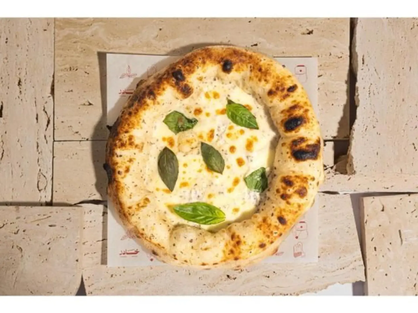 Napoli Truffle Pizza