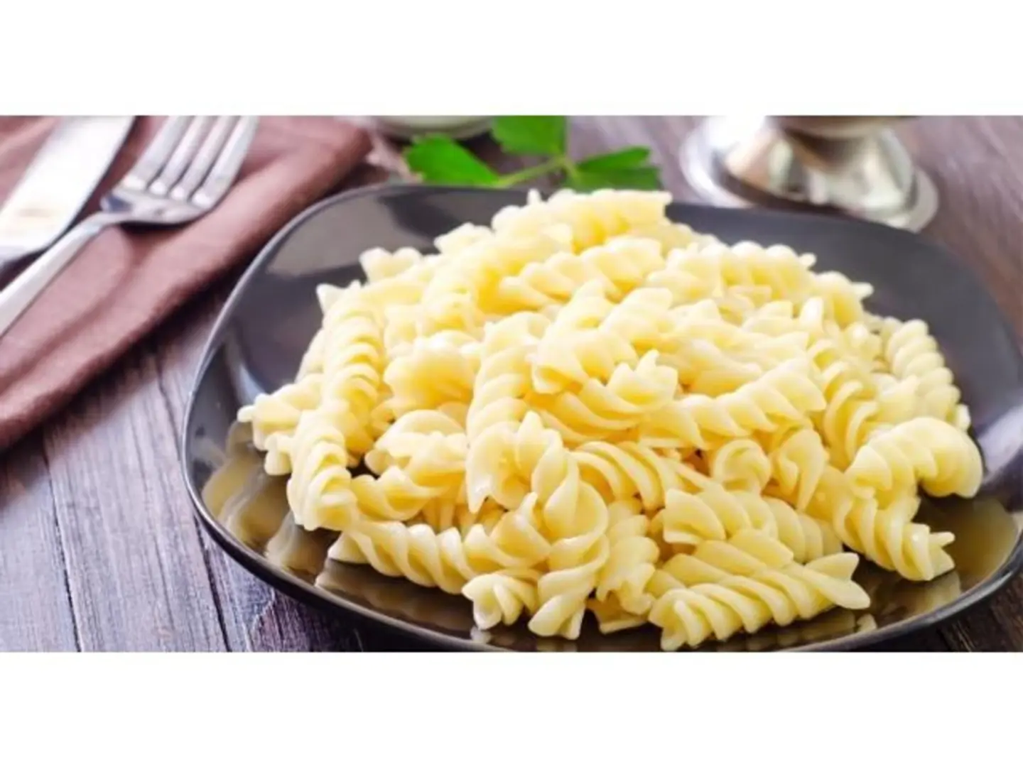 مكرونة ساده