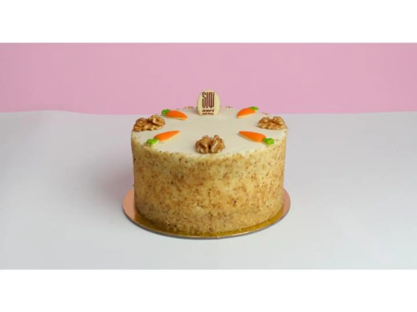 Carrot Cake - Medium