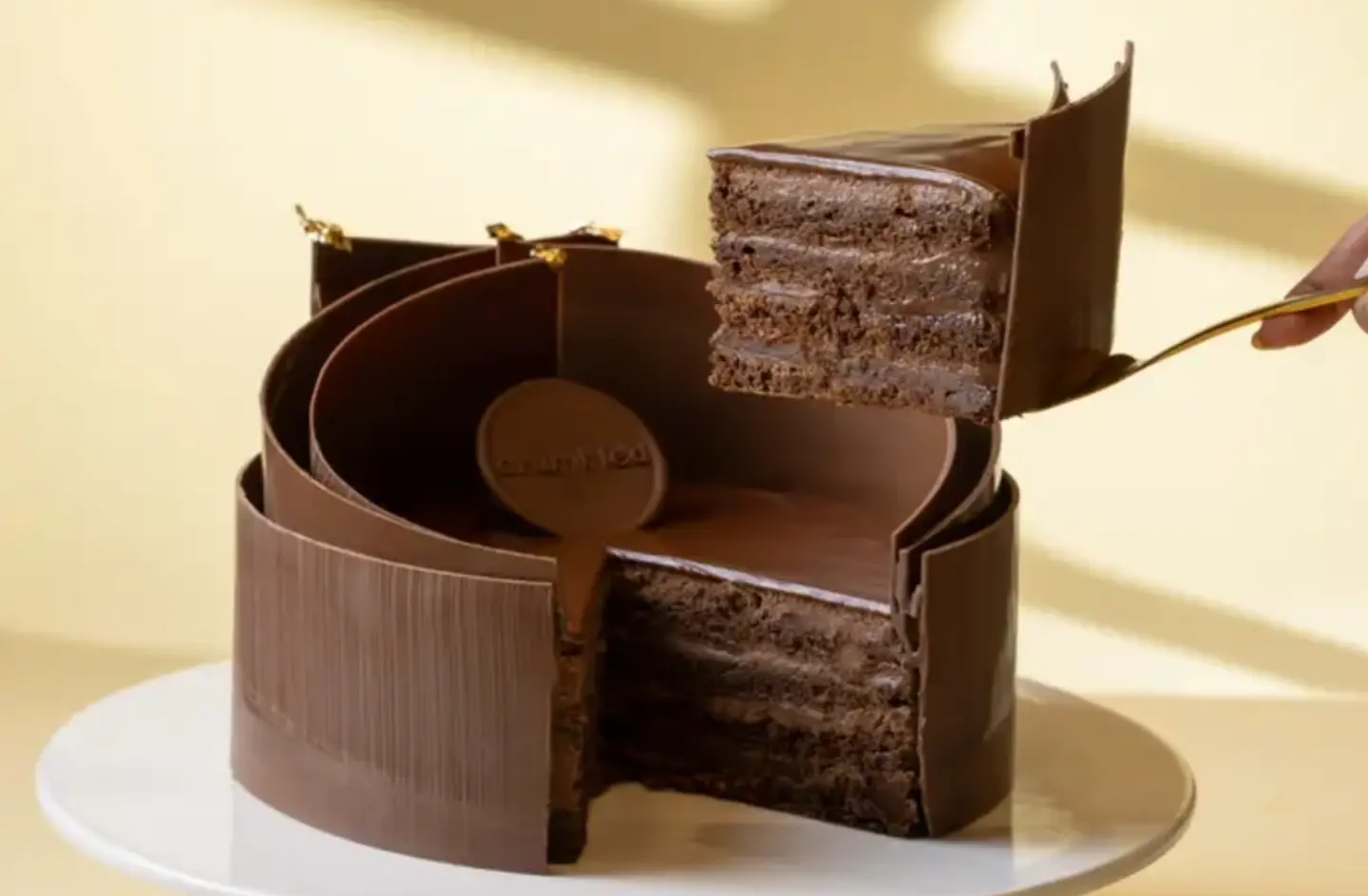 Crispy Chocolate Cake