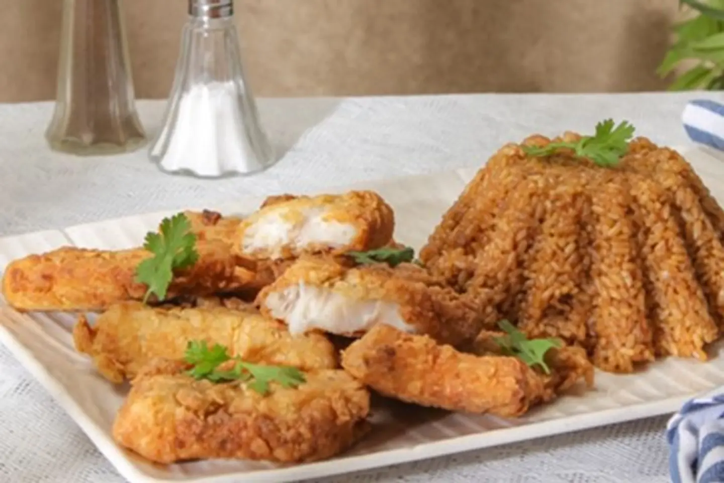 وجبة سمك فيليه مقلي