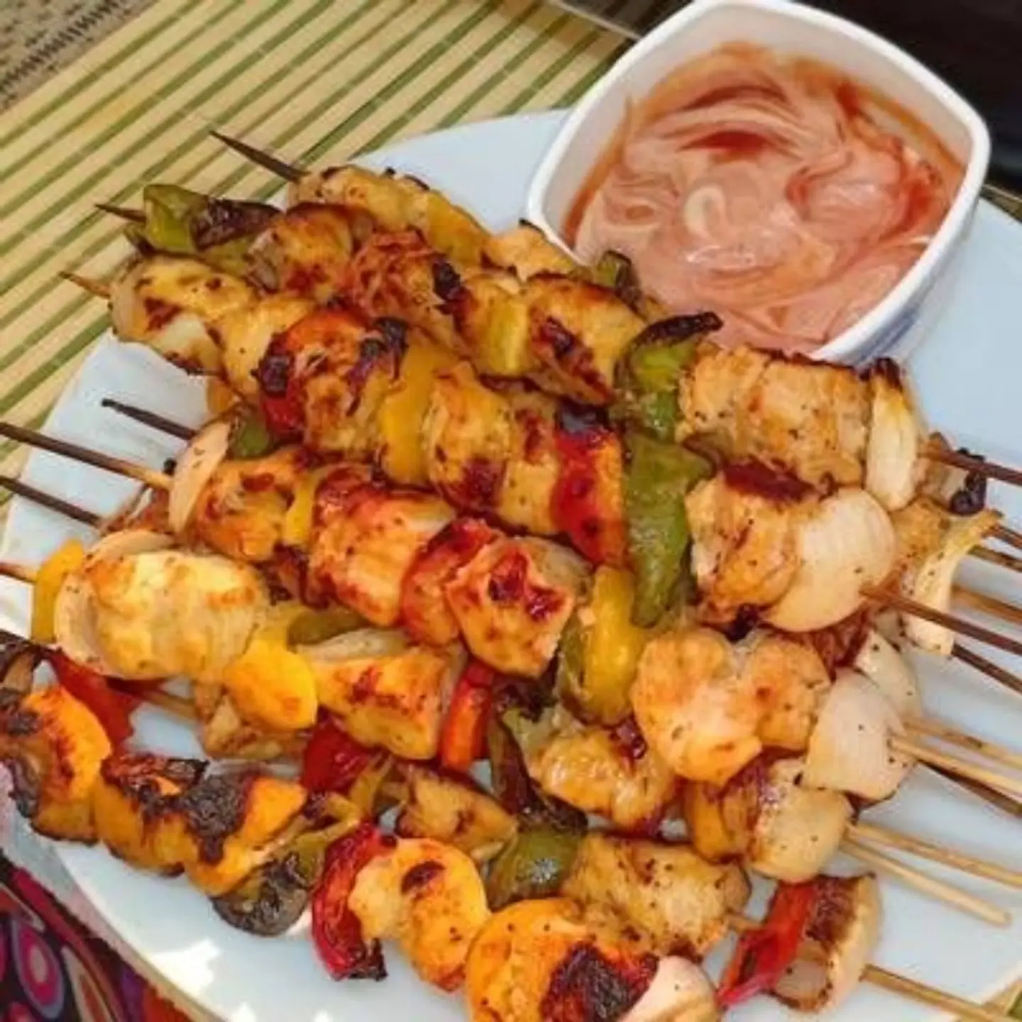1 Kg Shish Tawouk