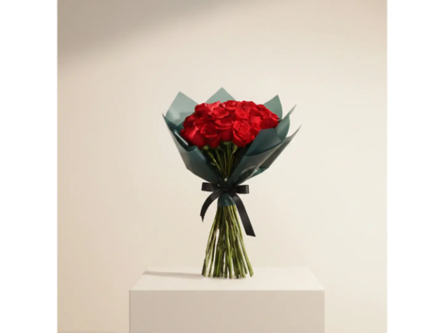 باقة بتلات الحب 25 زهرة