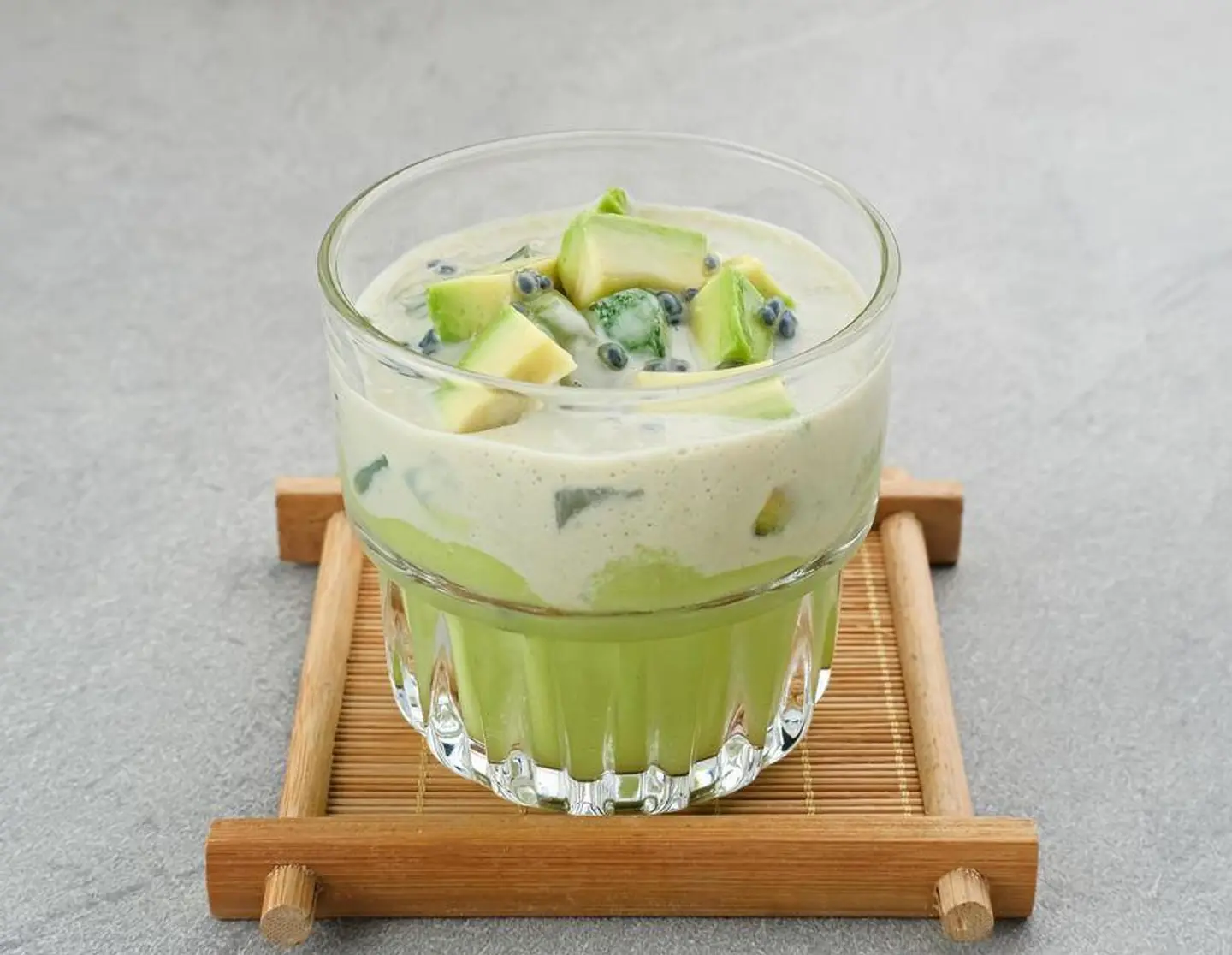 شاي الأفوكادو بالجبنة