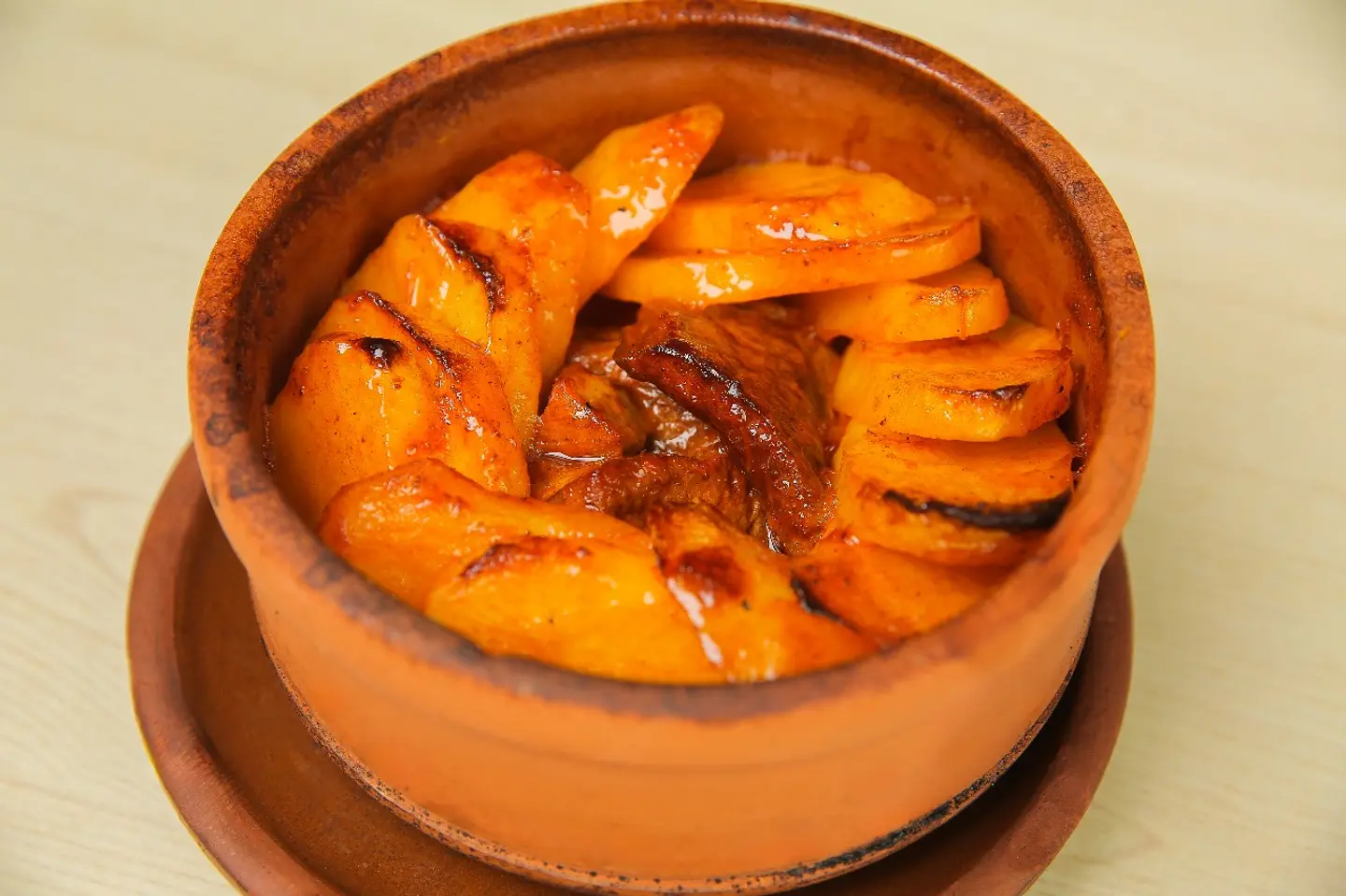طاجن بطاطس باللحم