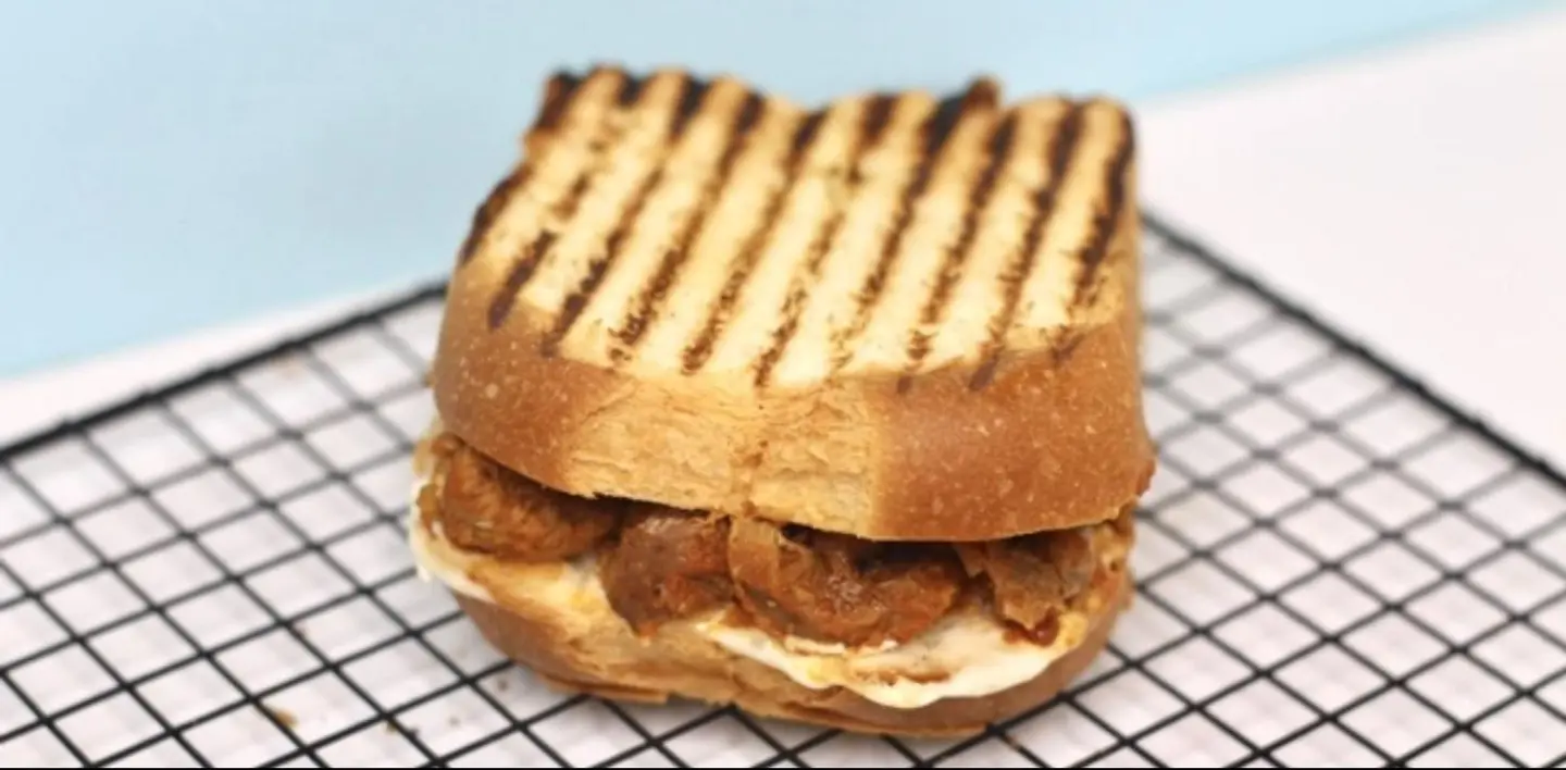 Beef Mgalgal Sandwich