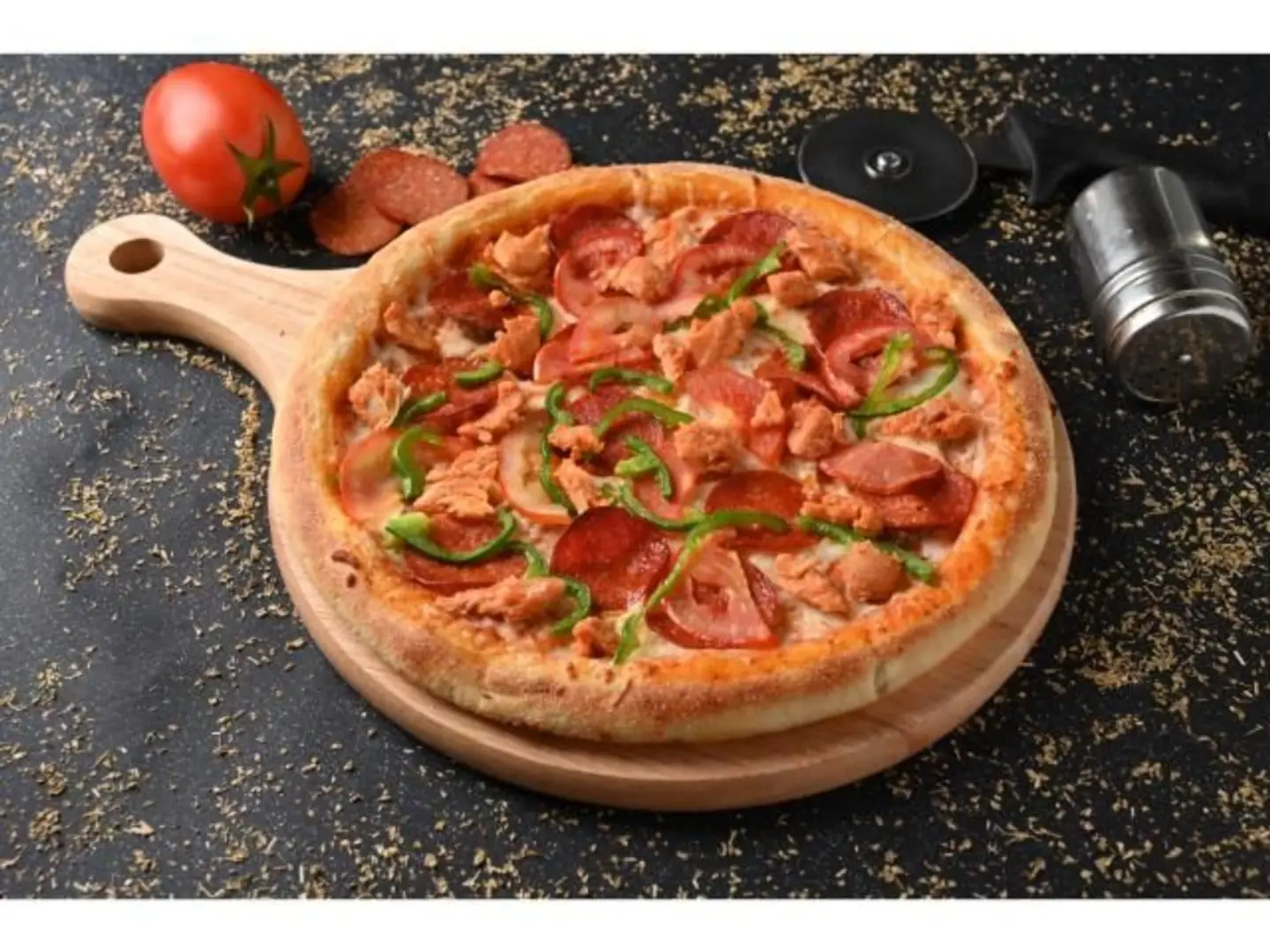 بيتزا تشيكي ببروني كبير