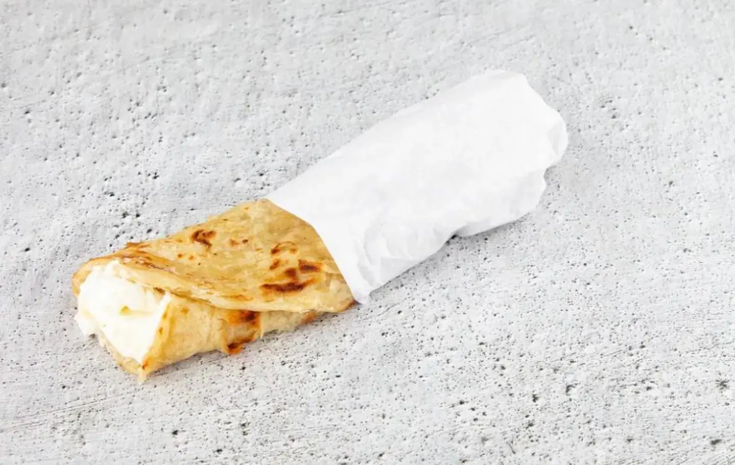 شباتي جبنة مع بطاطس عمان