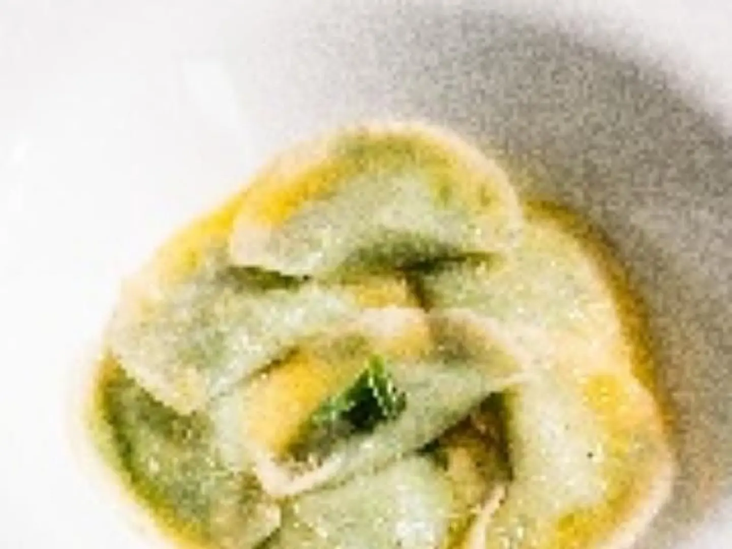 رافيولي ريكوتا وسبانخ