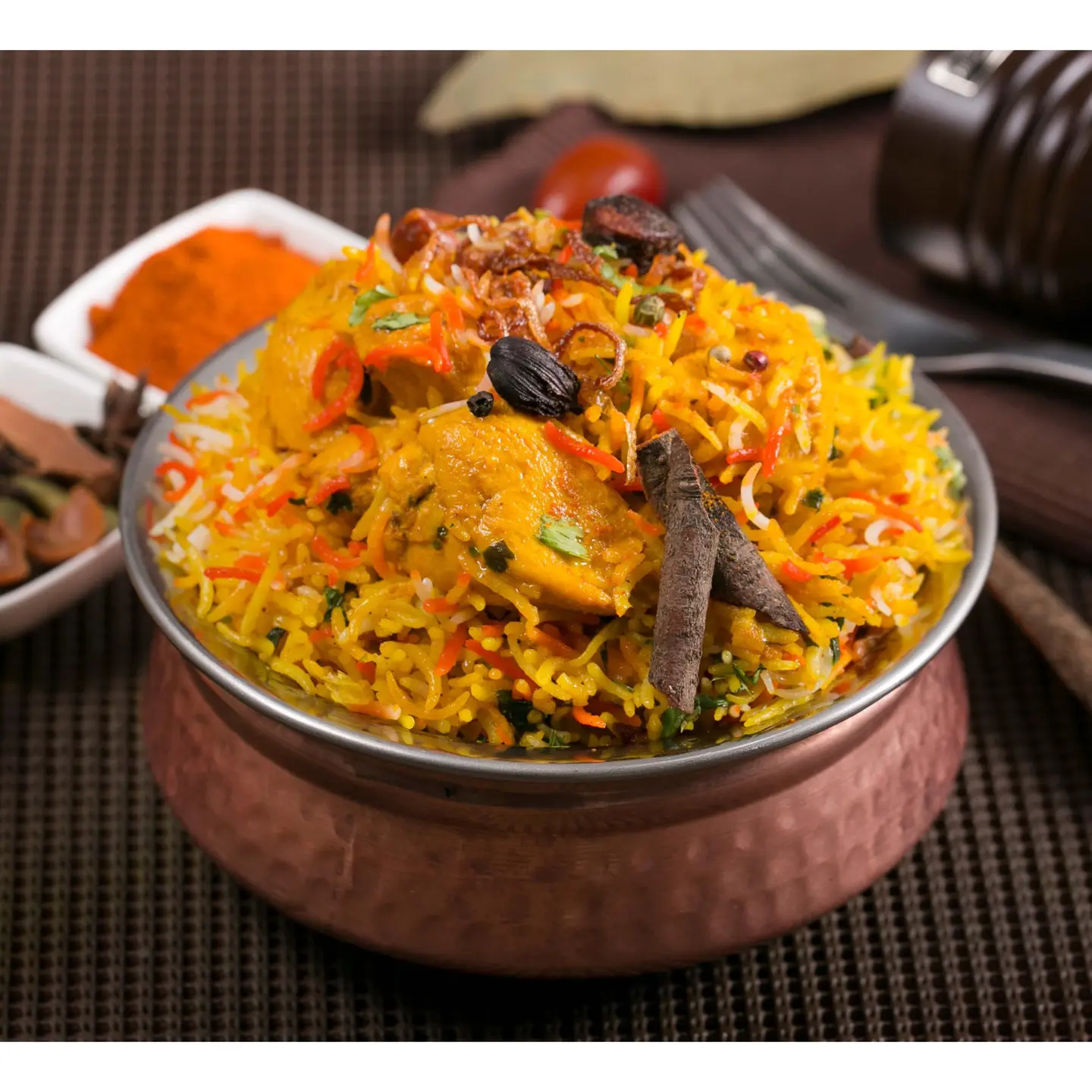 نص دجاج برياني