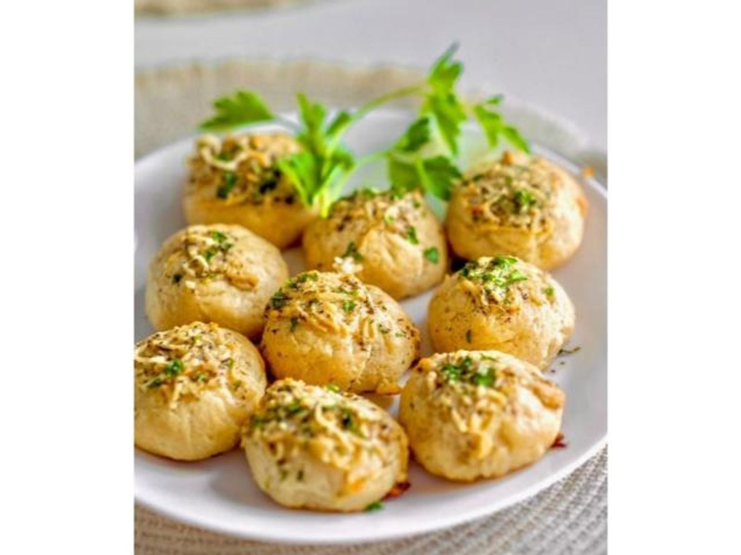 مومو زبدة وثوم