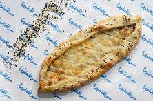 كلاسيك بيستو مكس أجبان بالزيتون - صغير