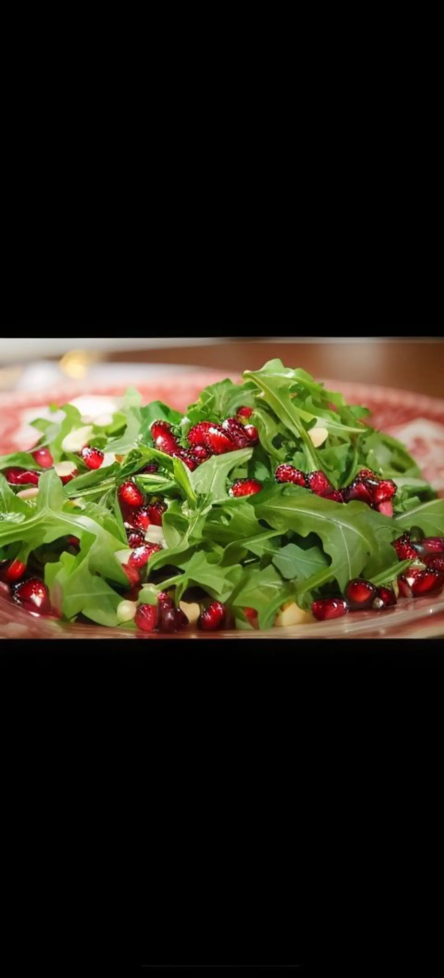 Arugula And Pomegranate Salad